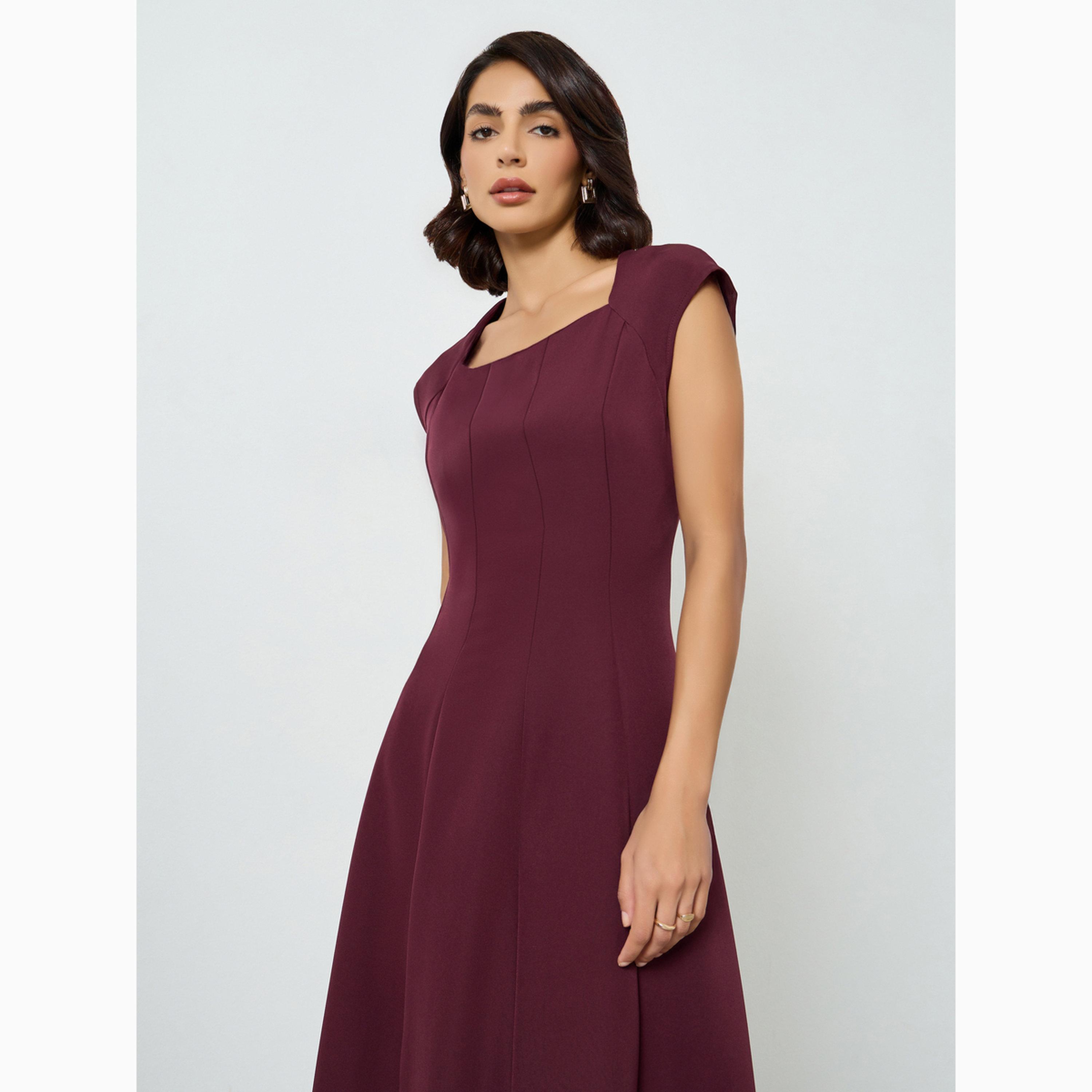 تيك تو - فستان ميدي بلون خمري بياقة مربعة وقصة واسعة من الأسفل-women-clothing-dresses-image-3