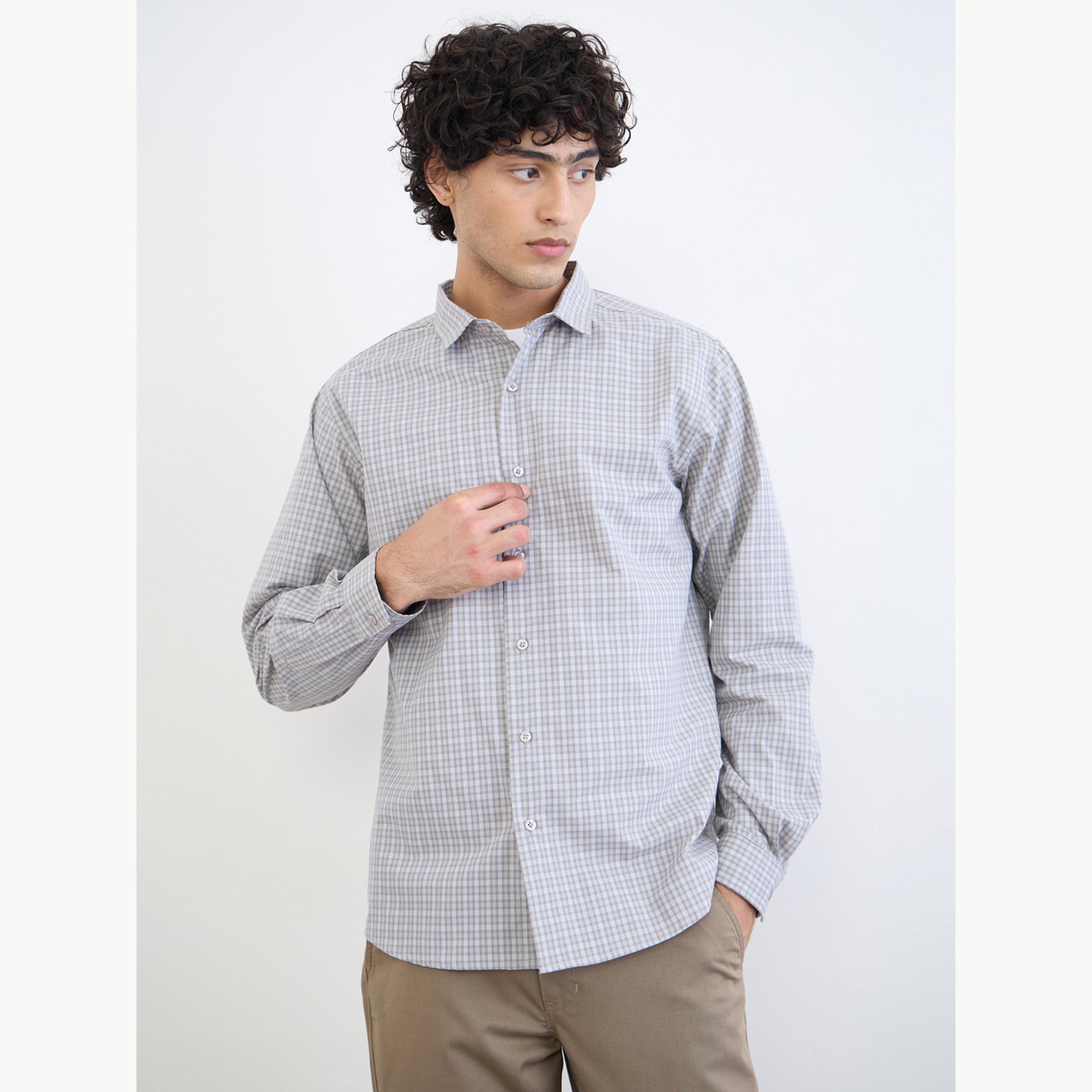 قميص بأكمام طويلة ونمط مربعات مع قصة عادية-men-clothing-shirts-image-1