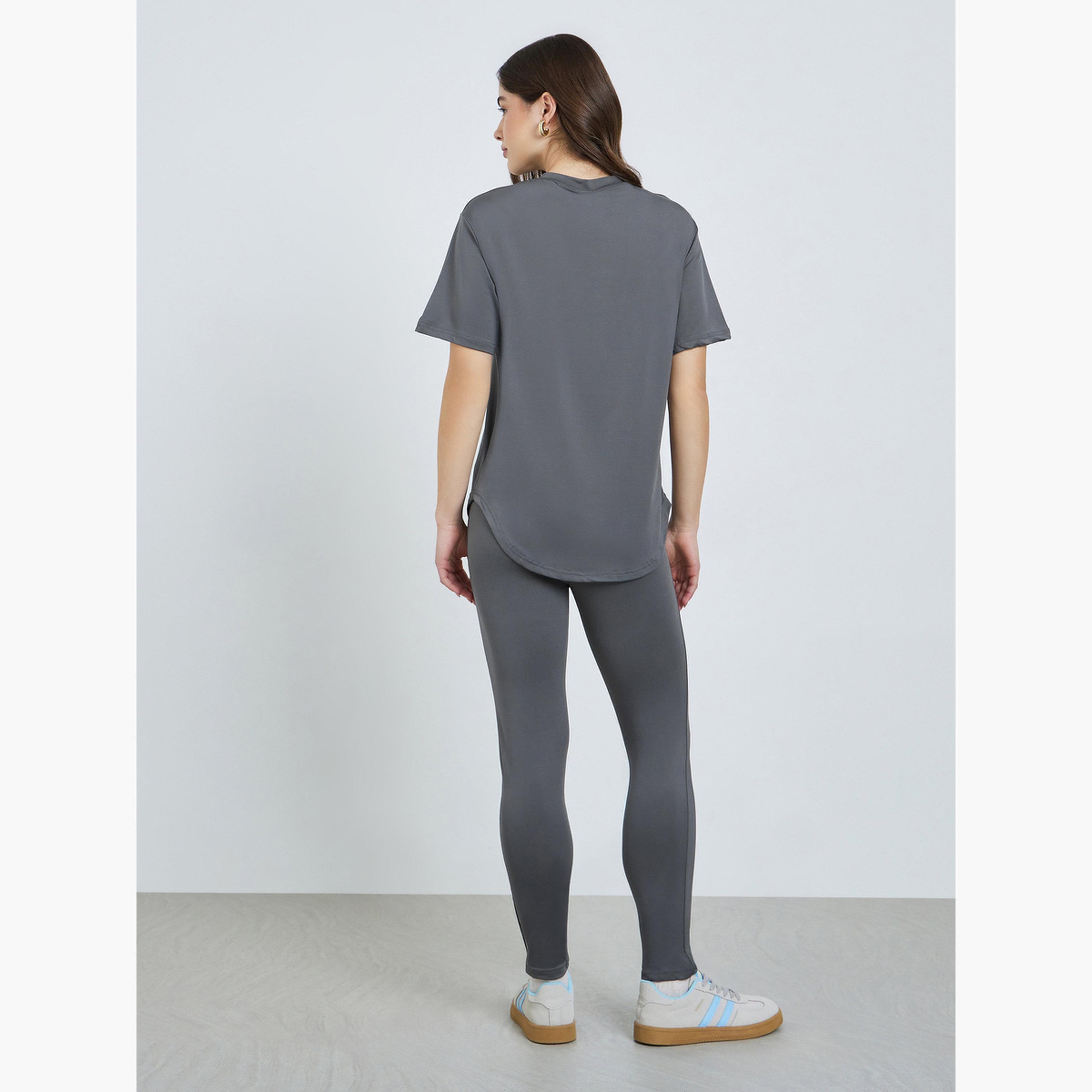 Styli Grey Curved Hem T-Shirt and Leggings Co-Ords-women-clothing-coordsets-image-5