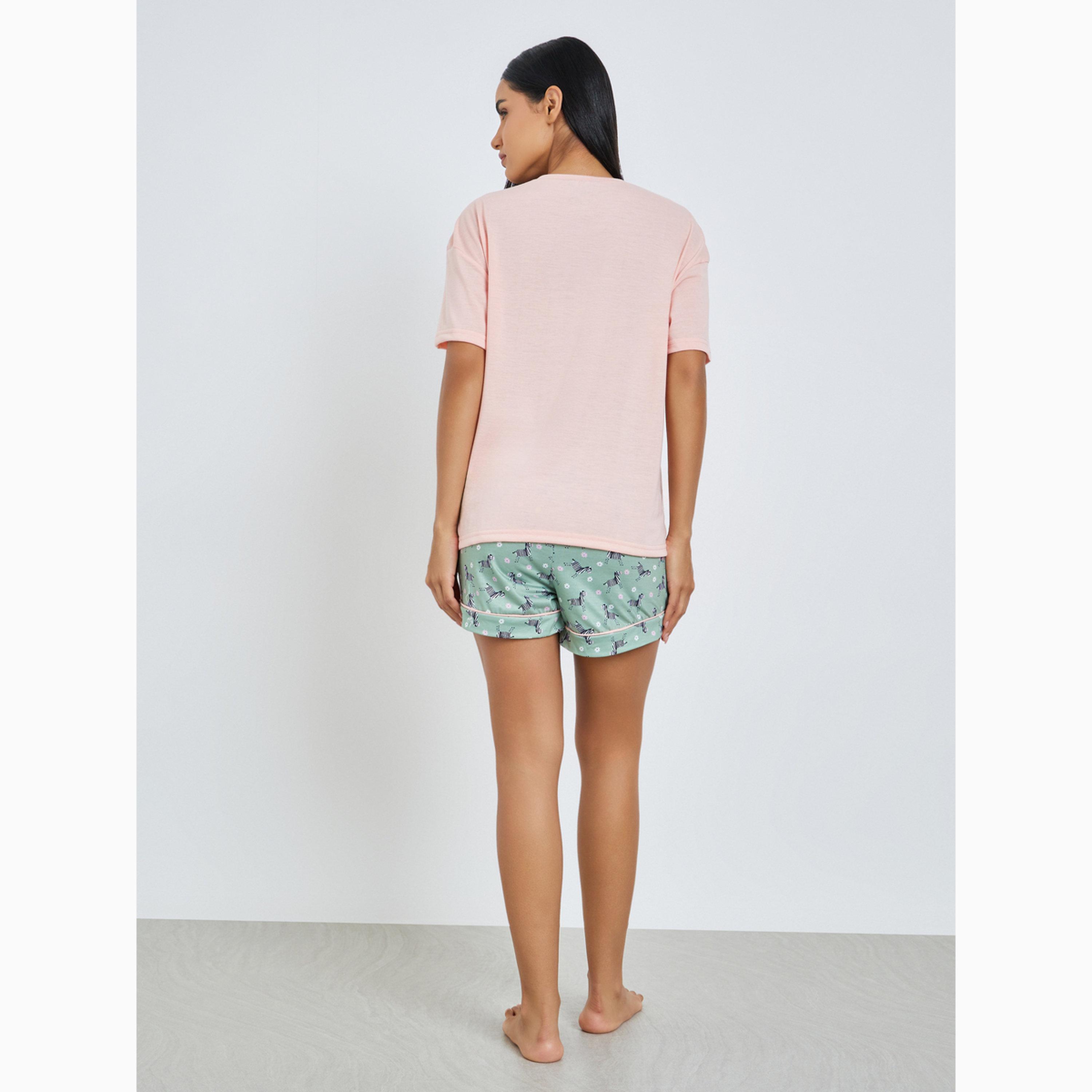 مجموعة من شورت وتيشيرت بأكتاف منسدلة وطبعة جرافيك حمار وحشي-women-clothing-nightwear-pyjamas-shortsets-image-6