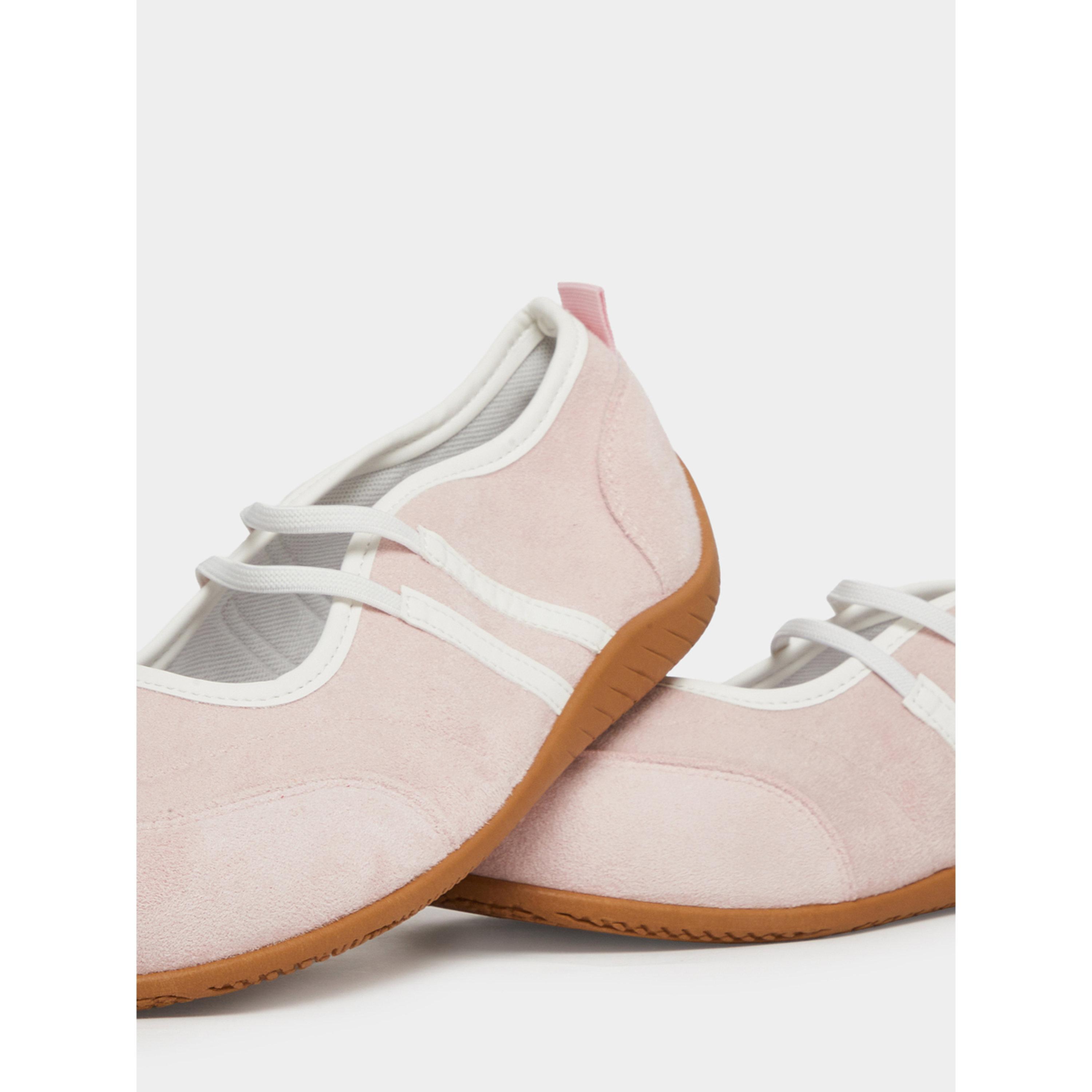 حذاء سنيكرز ماري جين من مايكروسويد-women-shoes-flats-loafers-image-4