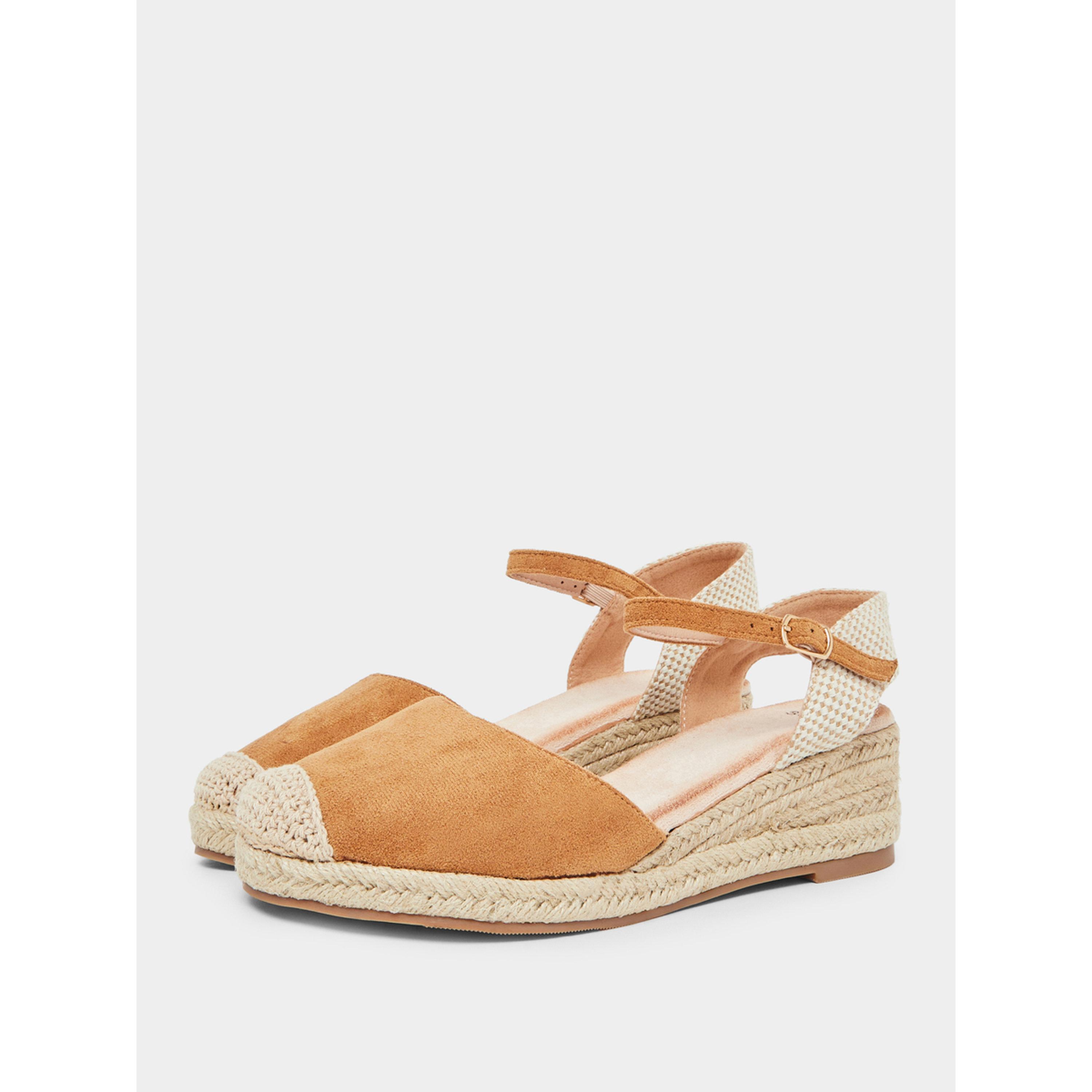 ستايلي - حذاء إسبادريل لون بني كعب إسفيني-women-shoes-sandals-heeled-image-1