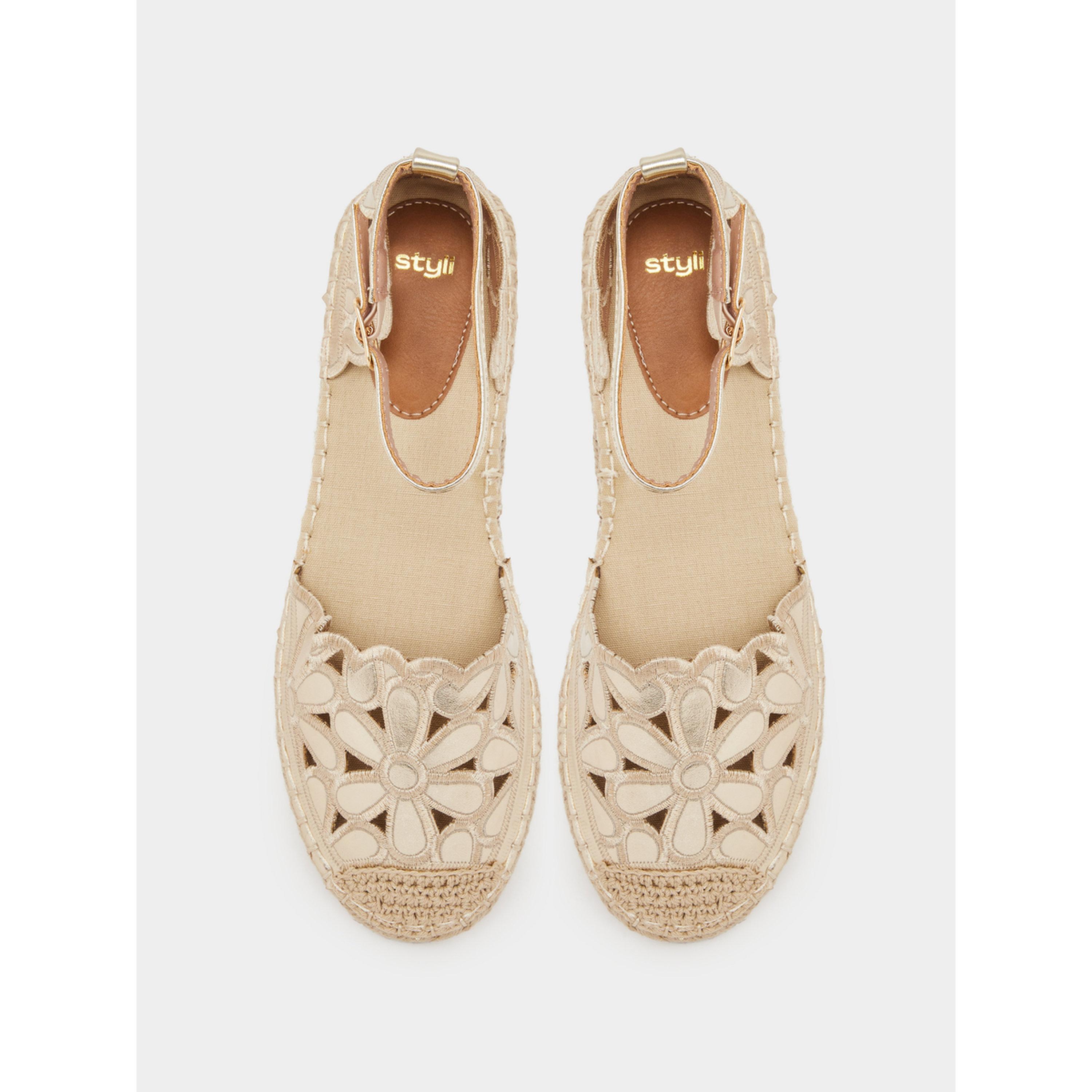 صندل إسبادريل بزهور-women-shoes-flats-espadrilles-image-3
