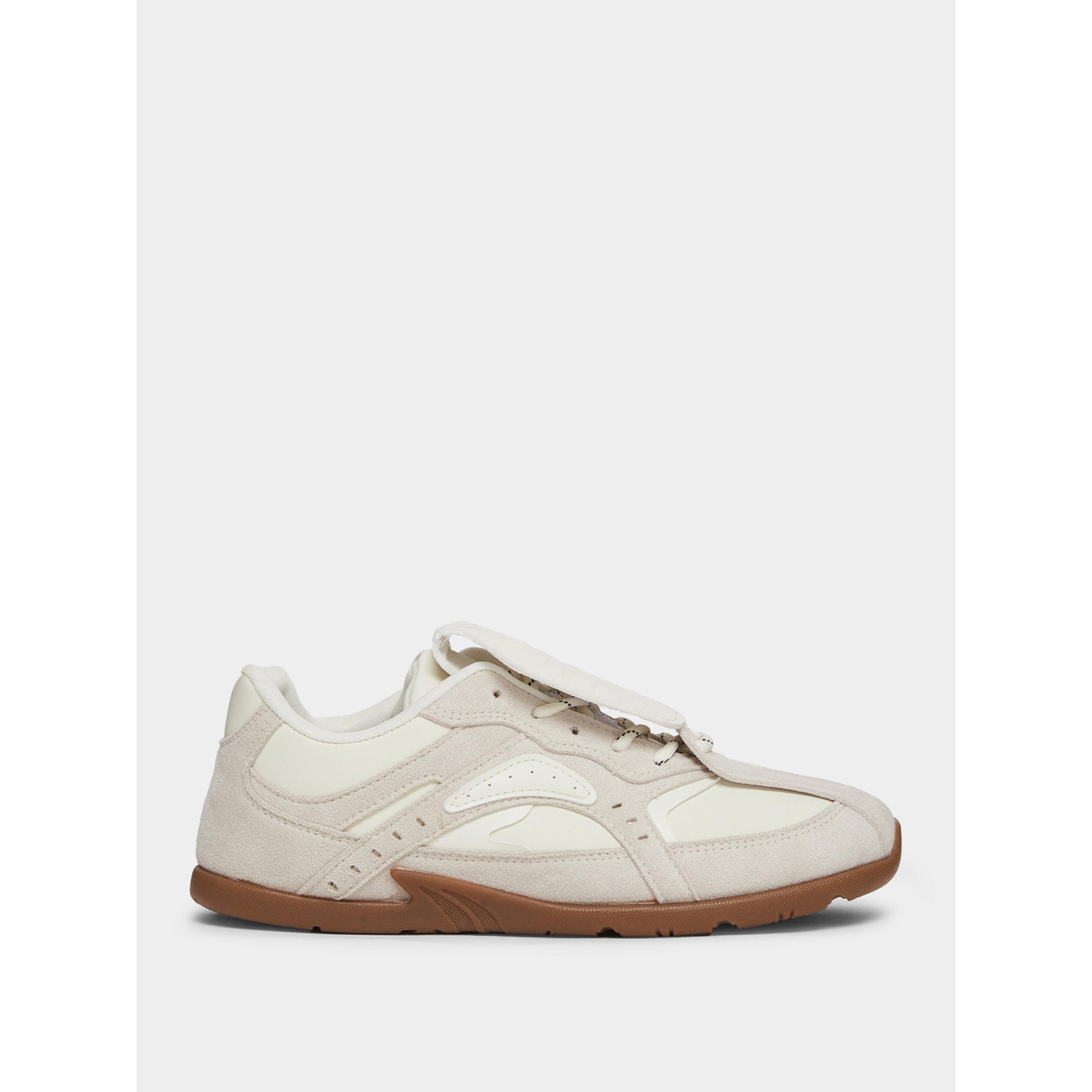 حذاء سنيكرز ريترو بتفاصيل بارزة الملمس وأربطة-women-shoes-sneakers-image-2