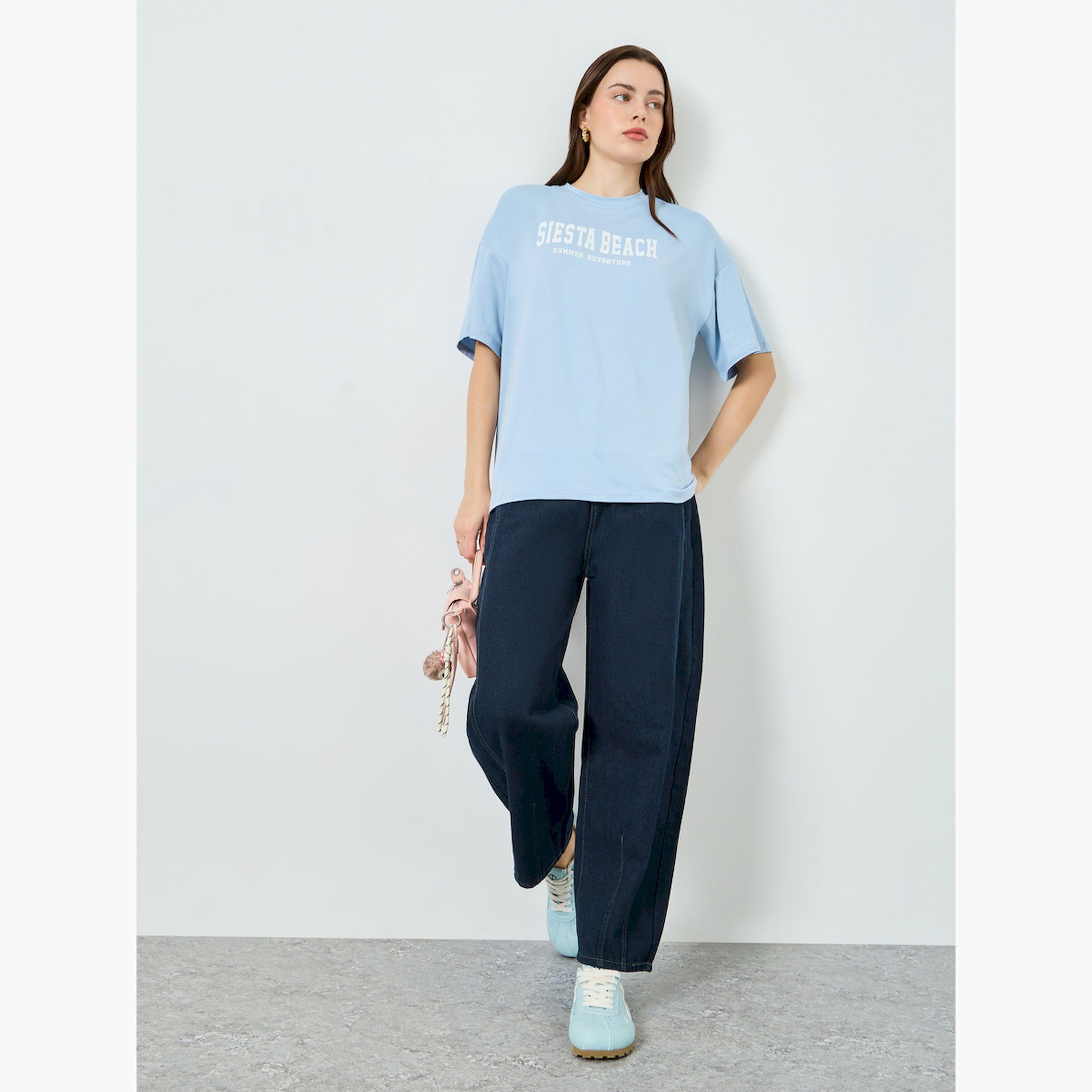 Styli Burgundy Slogan Print Oversized T-Shirt-women-clothing-tshirts-image-2