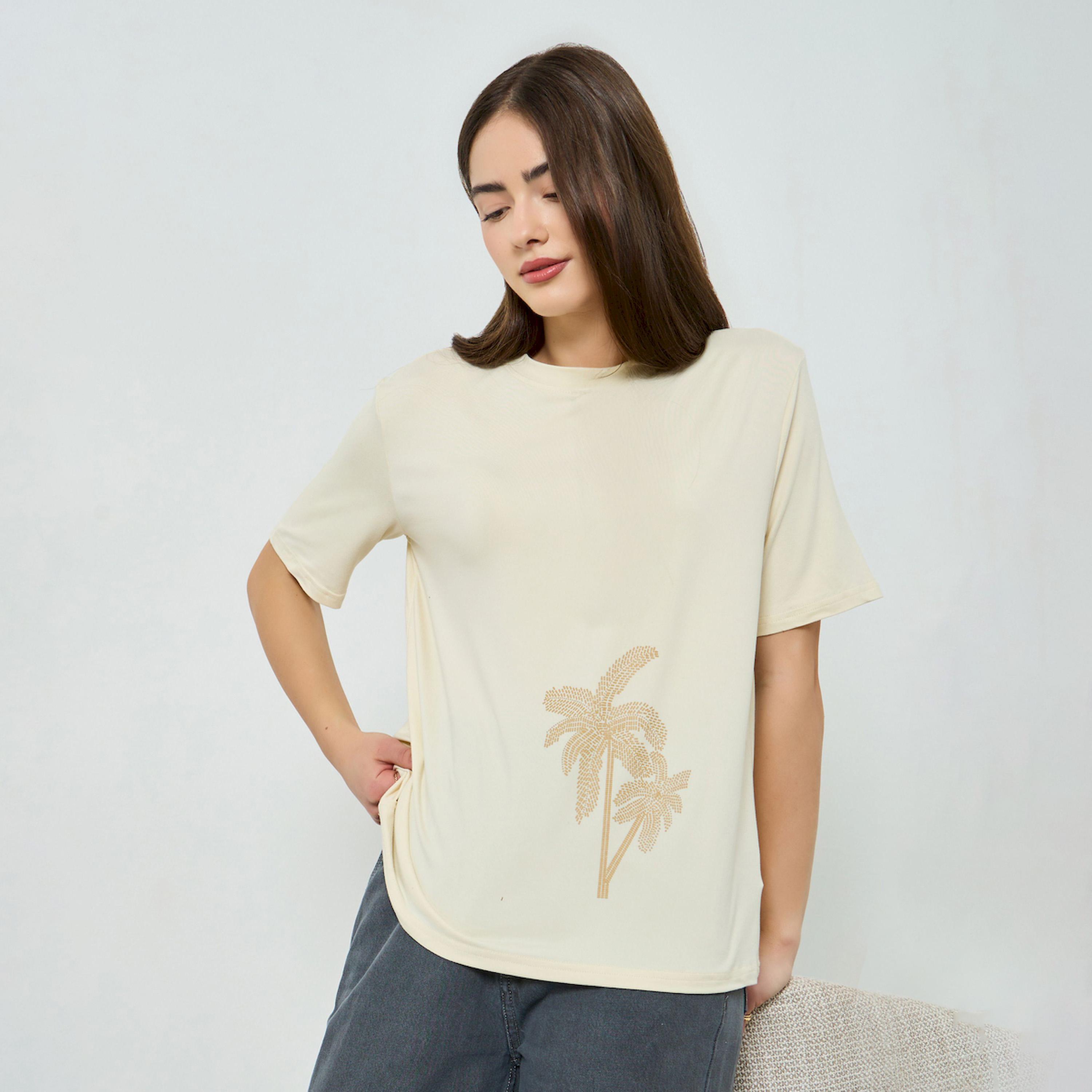 تيشيرت بطبعة أشجار نخيل وقصة واسعة-women-clothing-tshirts-image-1
