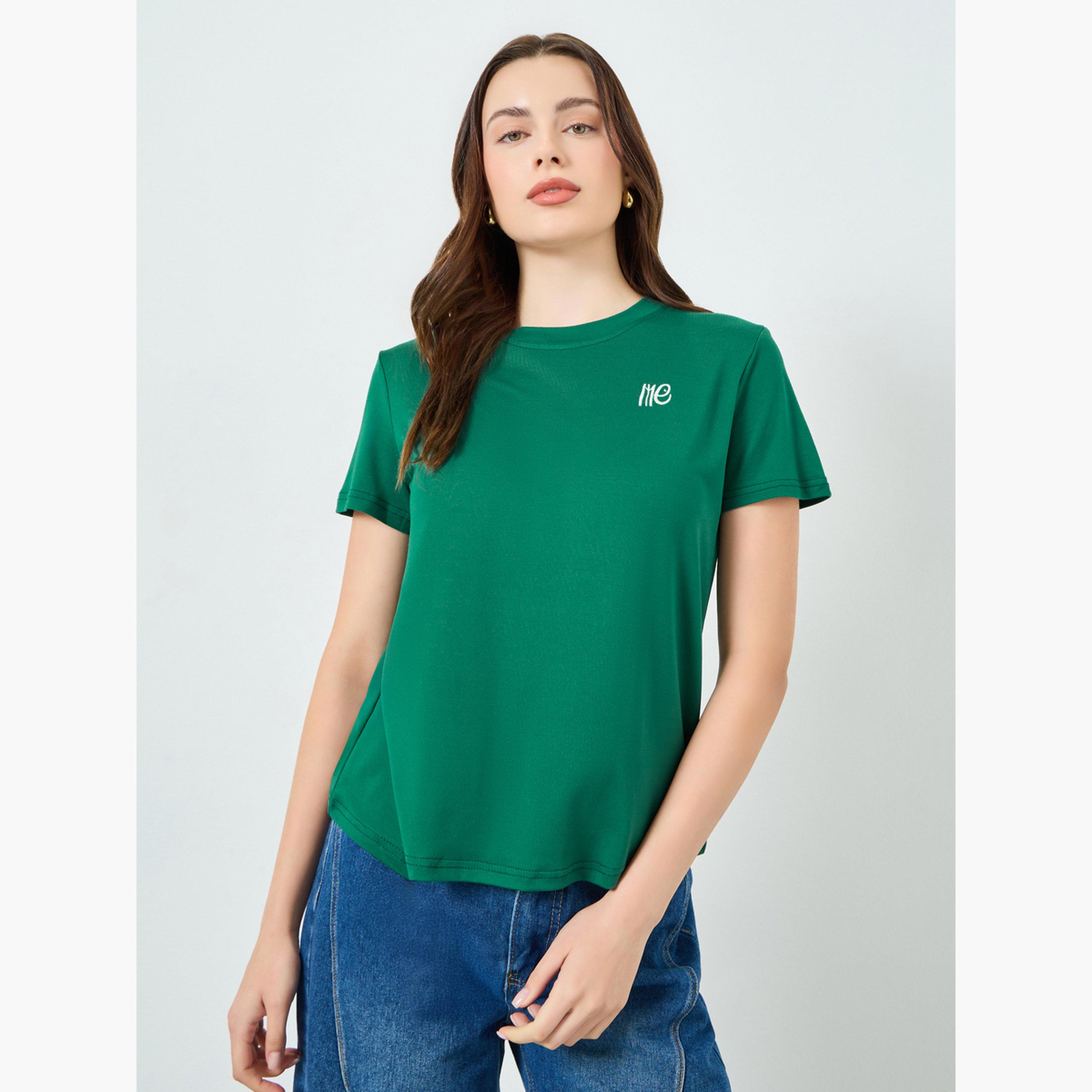 تيشيرت بتفاصيل مُطرزة-women-clothing-tshirts-image-1