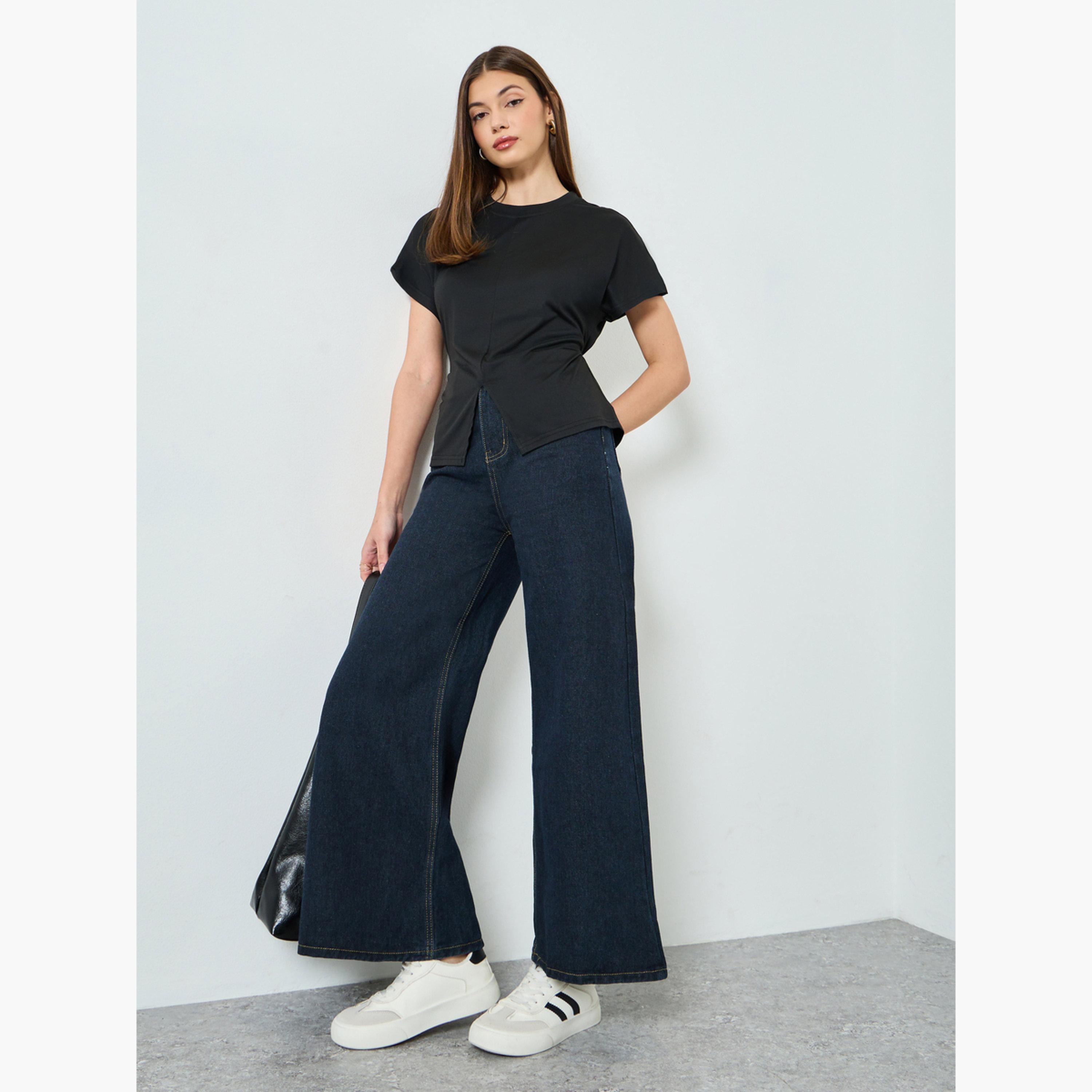 Styli Black Split Hem Round Neck T-Shirt-women-clothing-tshirts-image-2