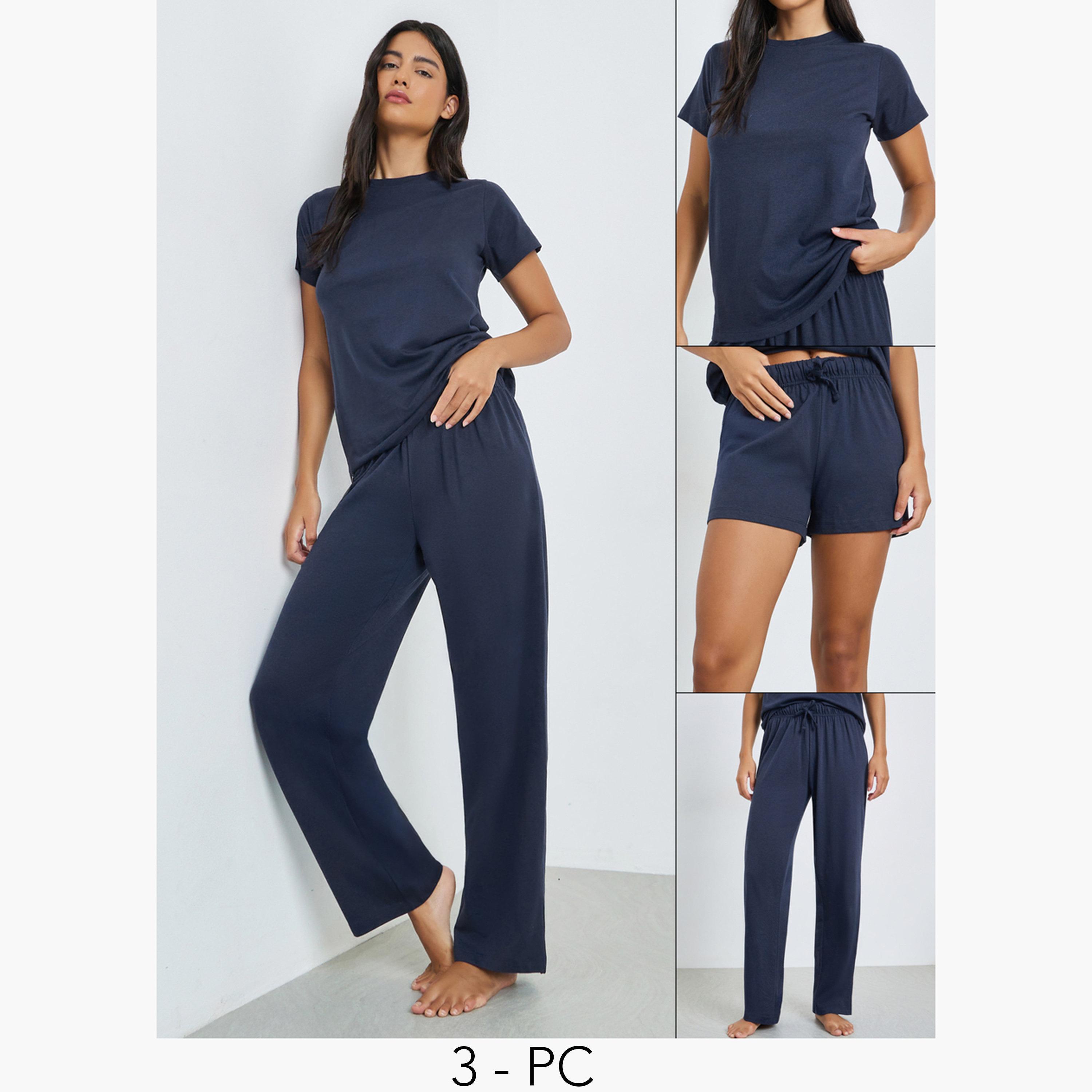 مجموعة من تيشيرت سادة وبنطال بيجاما بقصة مستقيمة وشورت-women-clothing-nightwear-pyjamas-longsets-image-1