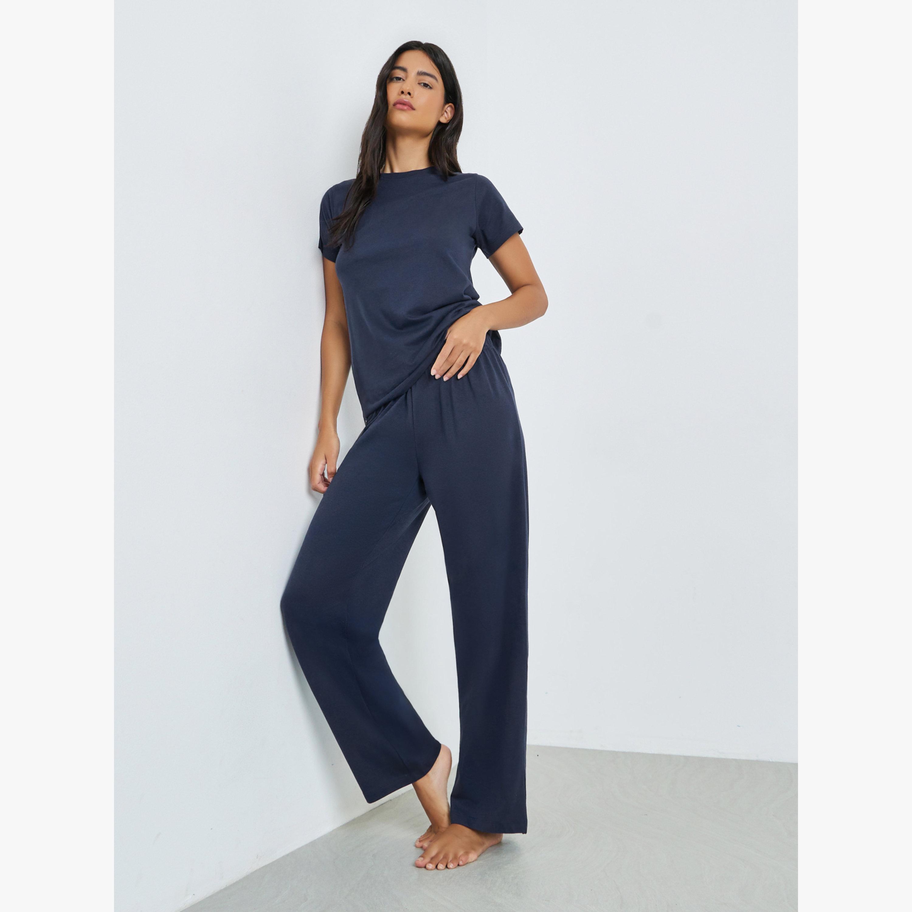 Styli Pack of 3 - Solid Short Sleeve T-Shirt, Shorts and Pyjama Set-women-clothing-nightwear-pyjamas-longsets-image-2