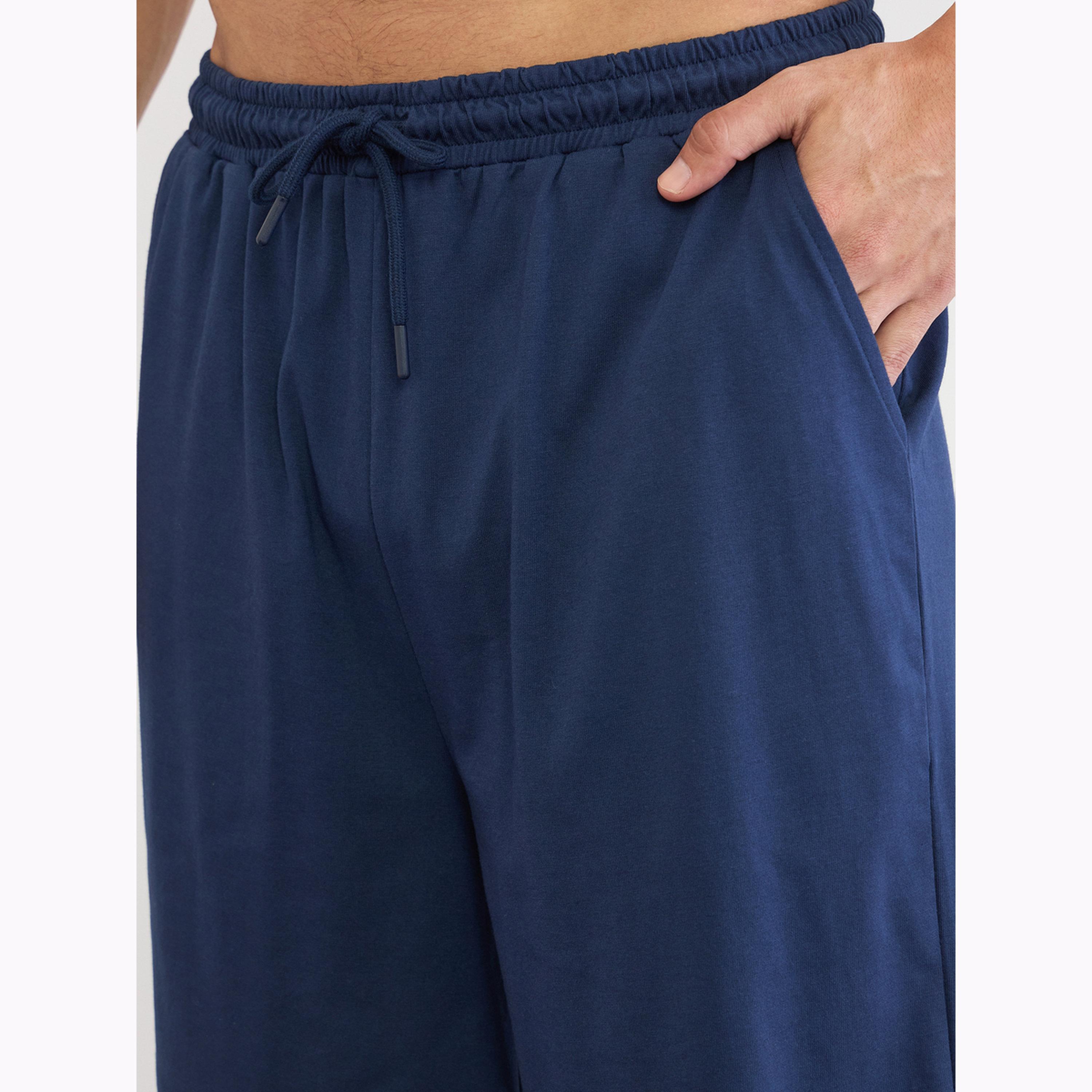 مجموعة من شورت وتيشيرت بطبعة للرجال-men-clothing-nightwear-sets-image-7
