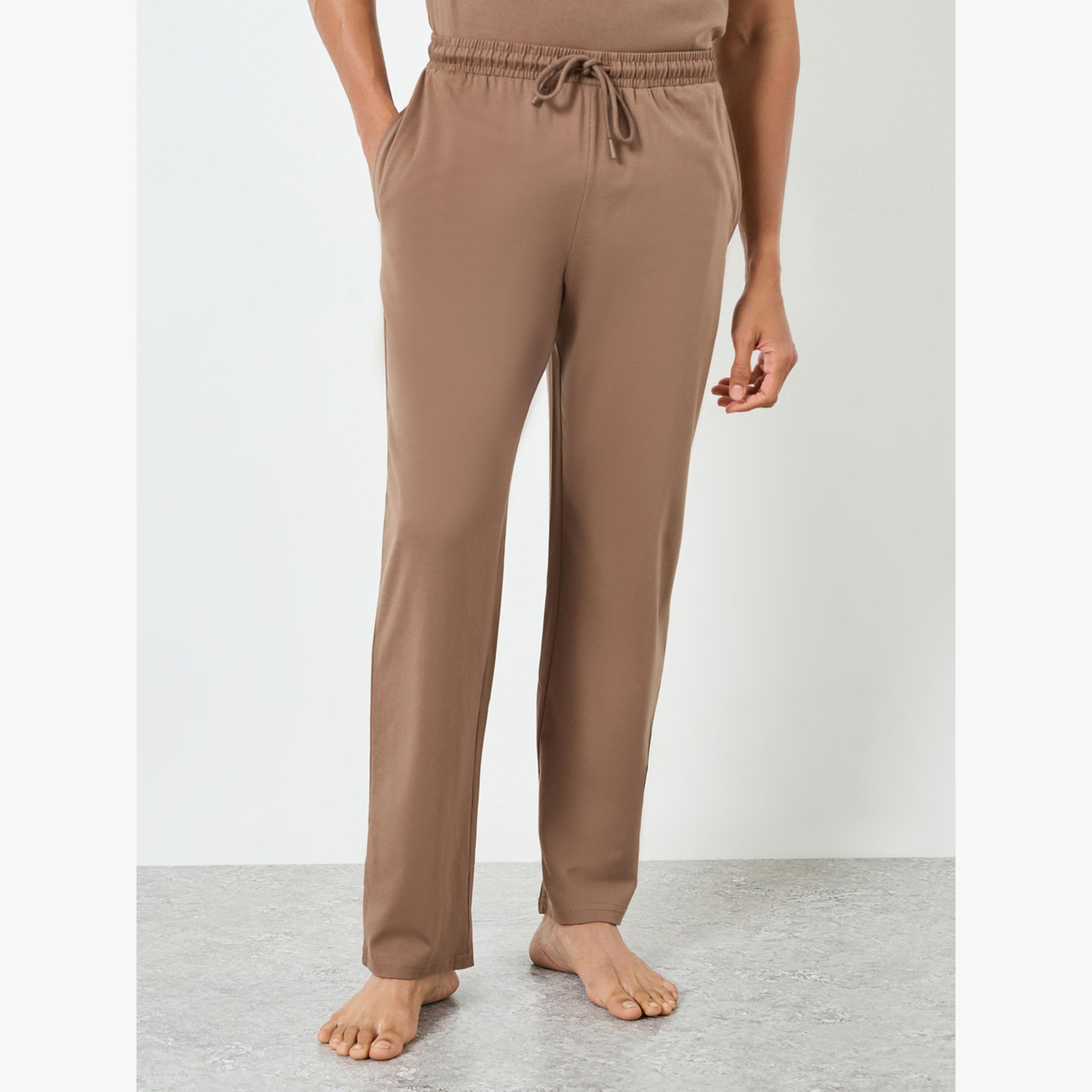 طقم بيجاما من بنطال وتيشيرت بأكمام قصيرة-men-clothing-nightwear-sets-image-5