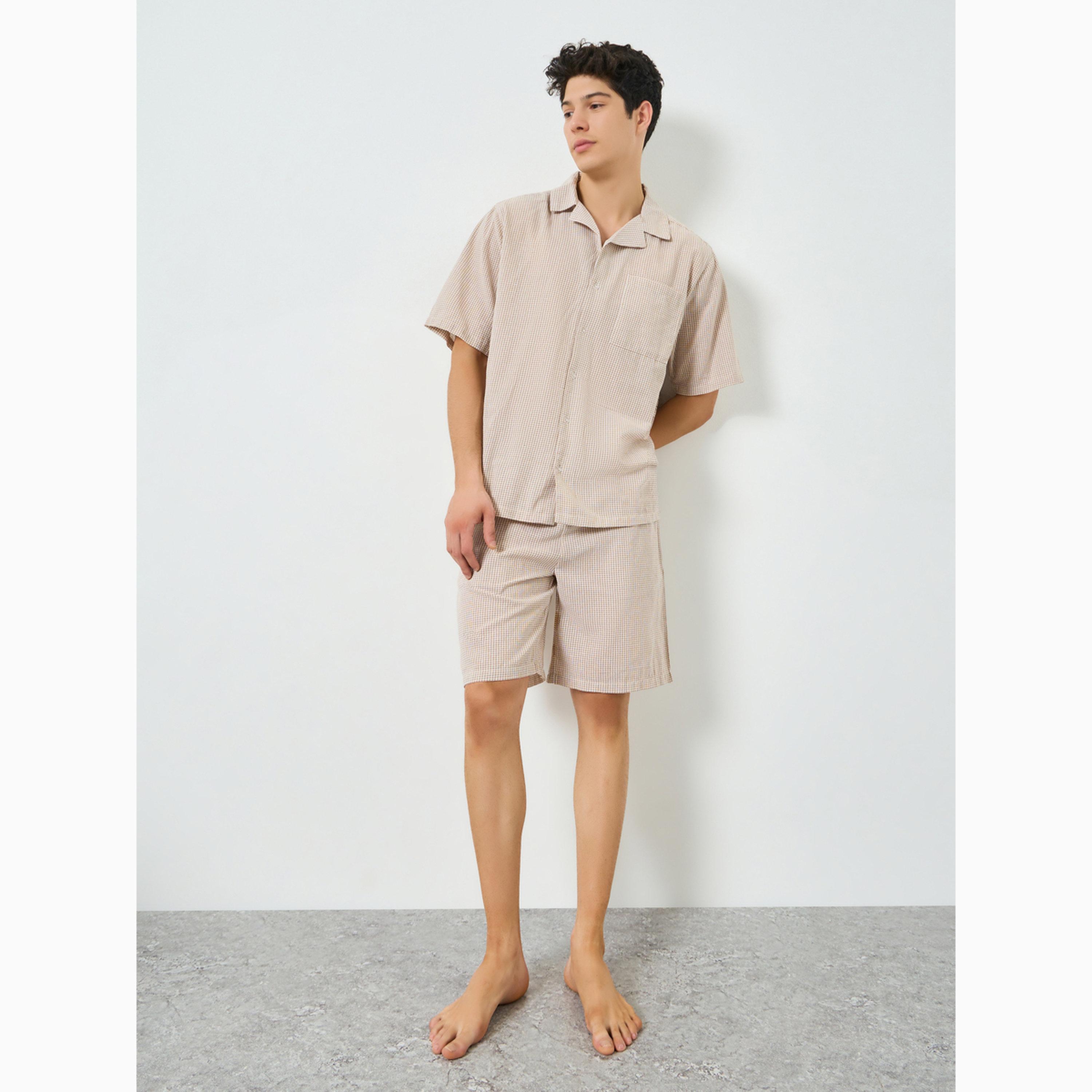 طقم قطني مخطط للرجال قميص وشورت-men-clothing-nightwear-sets-image-2