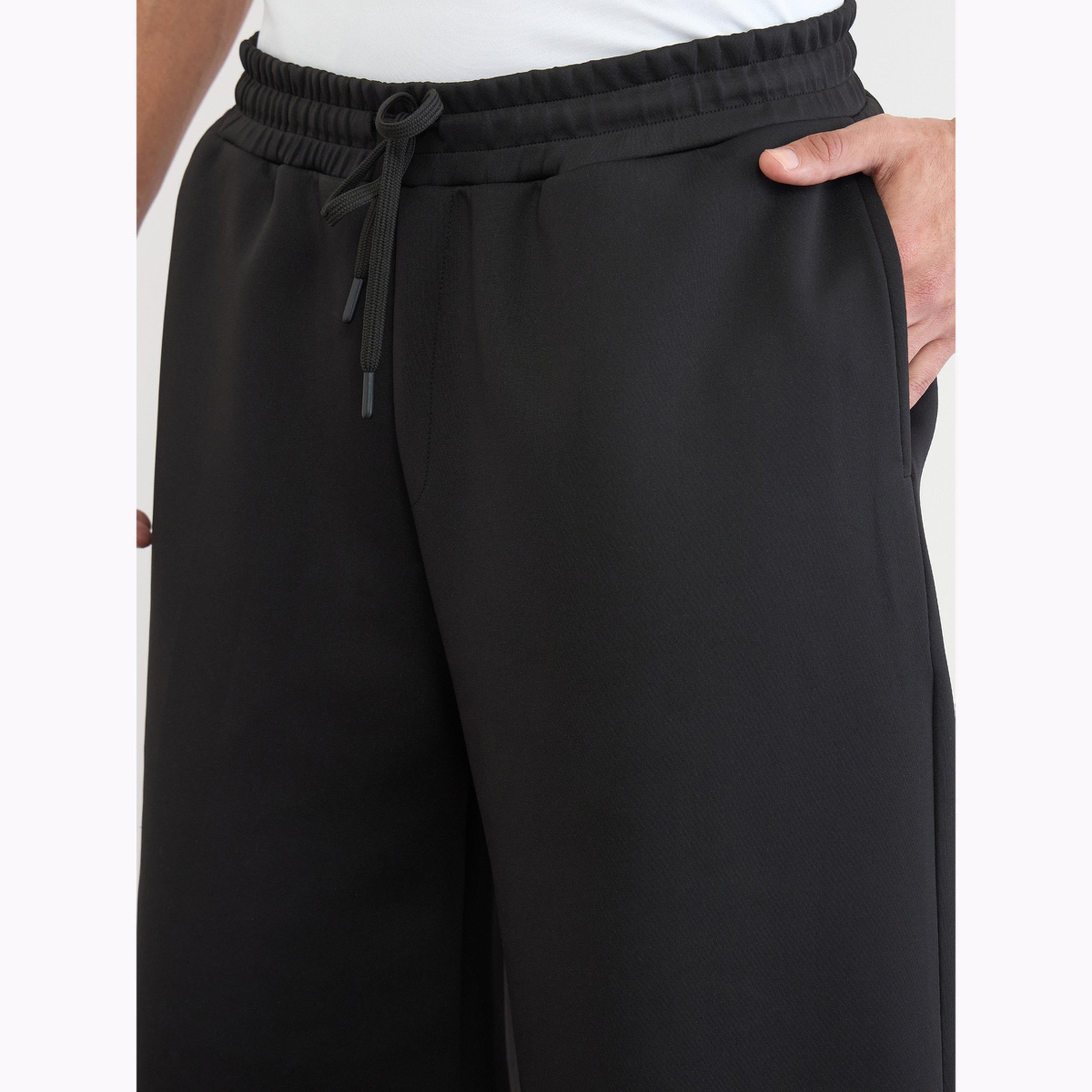 شورت للأولاد قصة كبيرة بطبعة نصية-men-clothing-bottoms-shorts-image-3