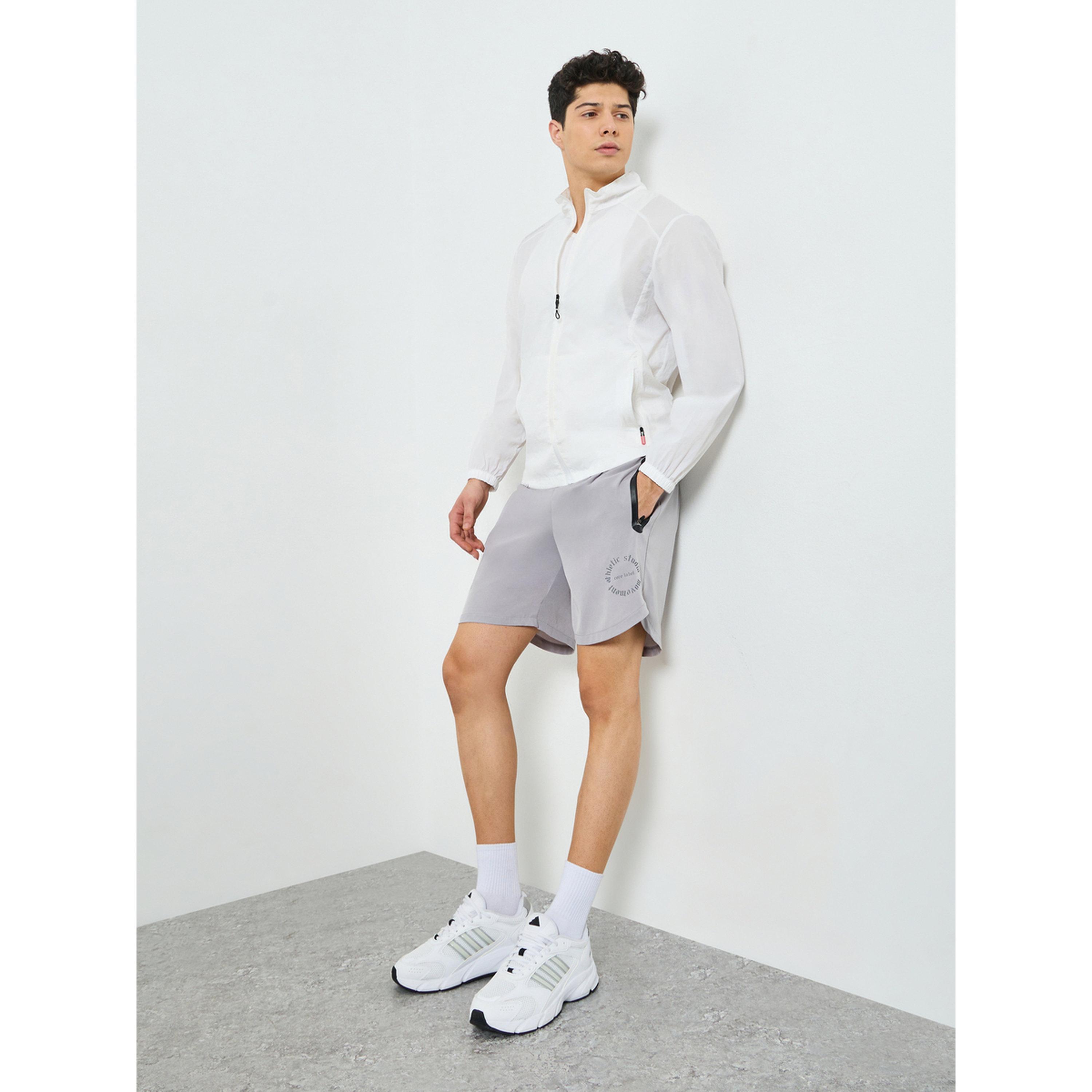شورت مطبوع بقصة عادية وجيب بسحاب-sports-men-clothing-bottoms-shorts-image-2