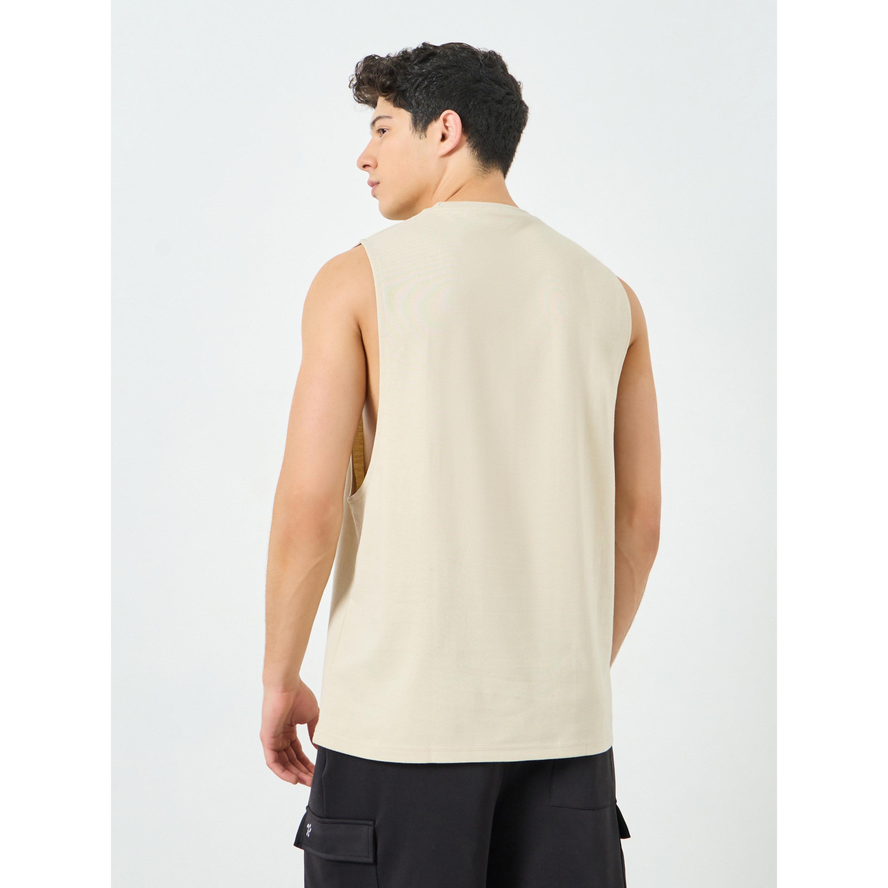 تيشيرت كت بطبعة صغيرة-men-clothing-sportswearandactivewear-tshirtsandpolos-image-3