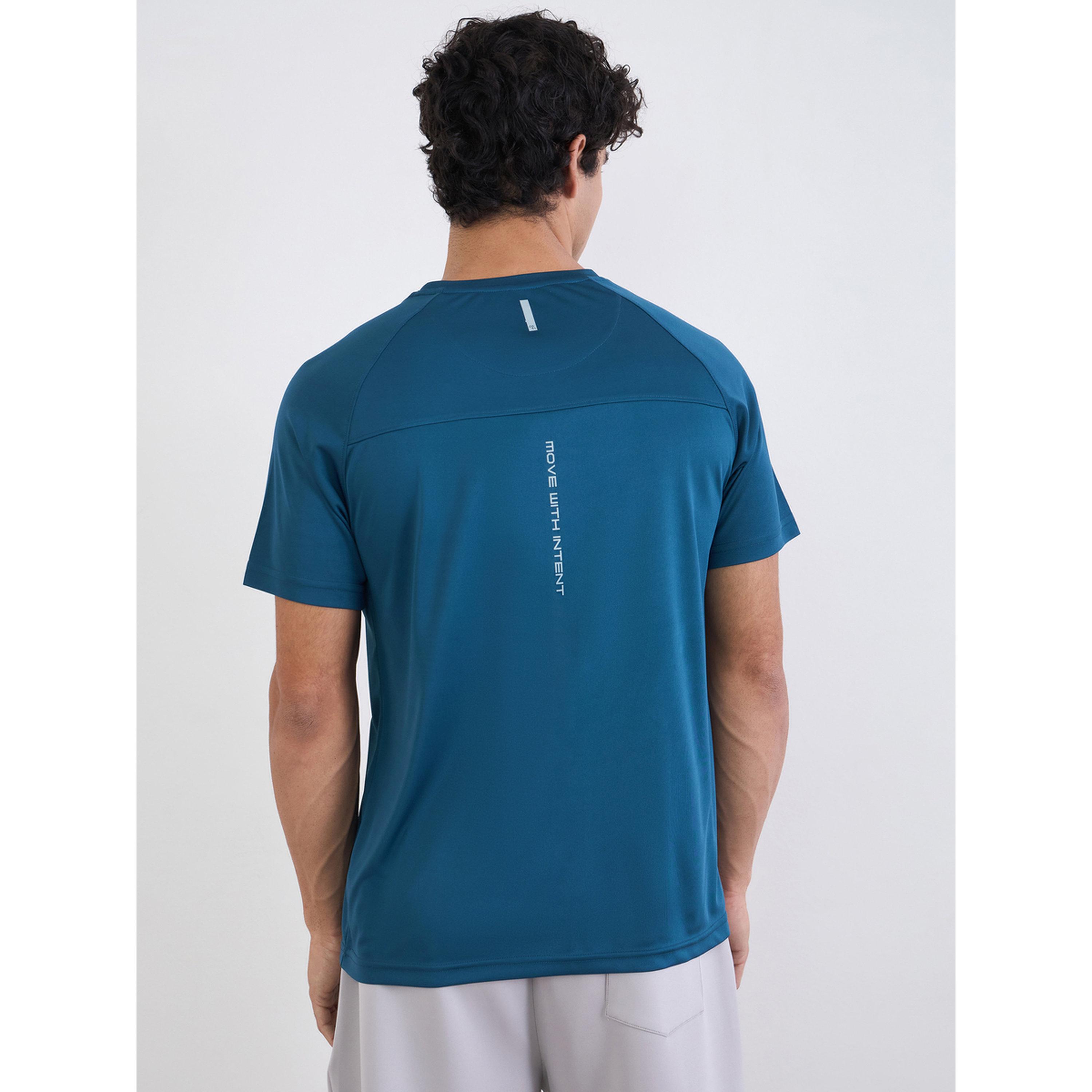 تيشيرت رياضي بأكمام راجلان وطبعة خلفية عاكسة-men-clothing-sportswearandactivewear-tshirtsandpolos-image-4