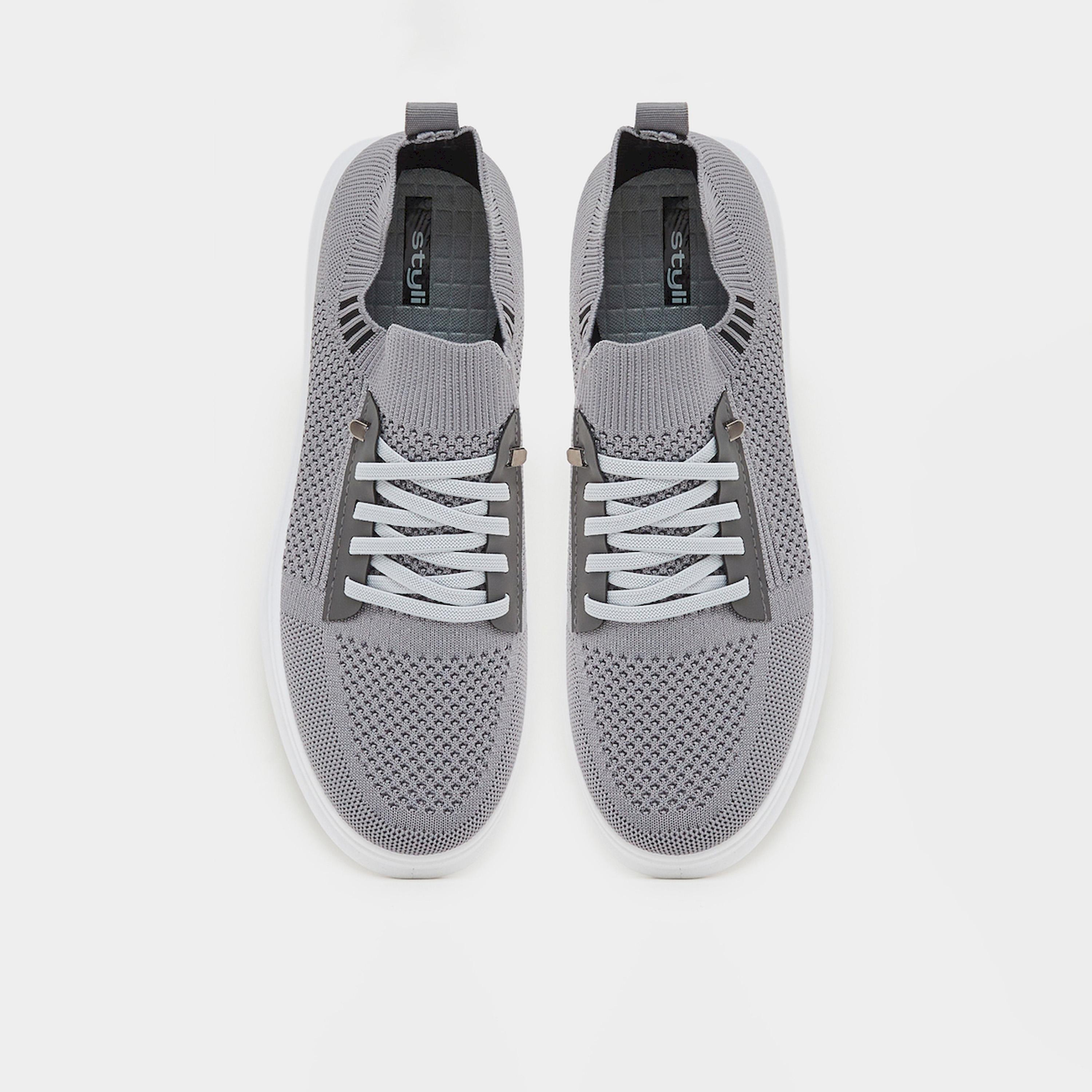 حذاء سنيكرز محبوك وخفيف الوزن وجيد التهوية برباط-men-shoes-sneakers-image-3