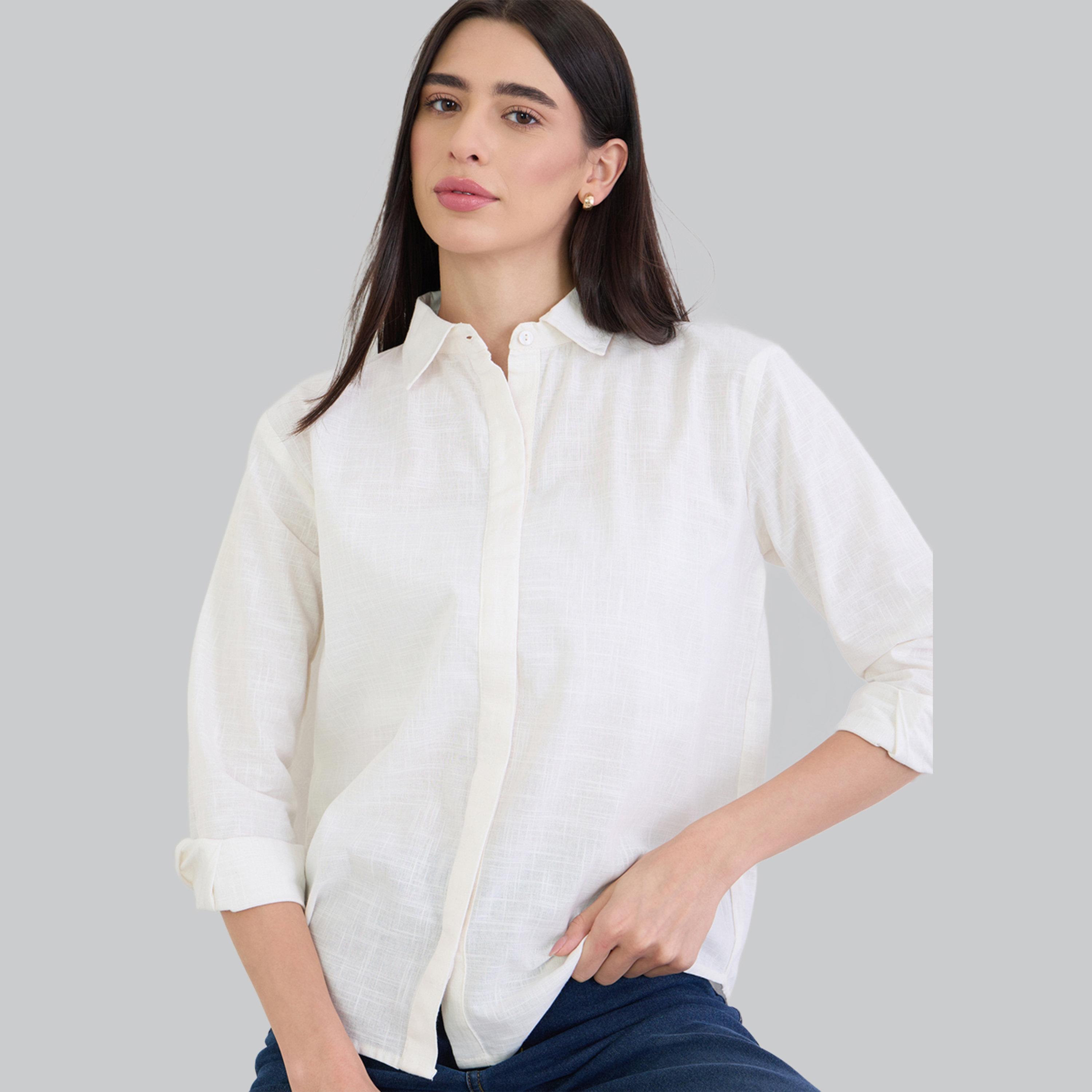قميص أوف وايت سادة بتفاصيل أزرار صدفية وقصة واسعة-women-clothing-shirtsandblouses-shirts-image-4