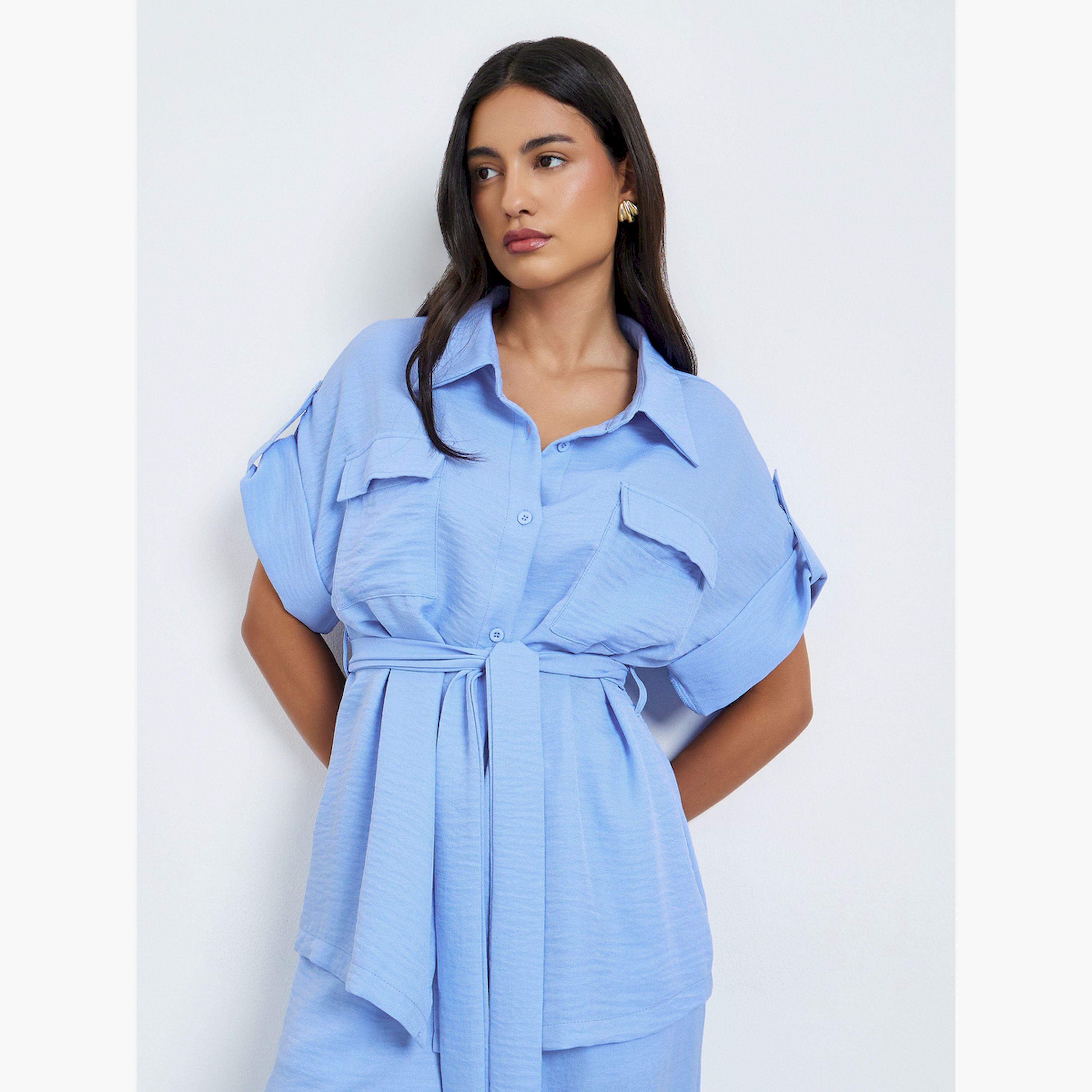 طقم منسق من بنطال وقميص بحزام وقصة واسعة-women-clothing-coordsets-image-3