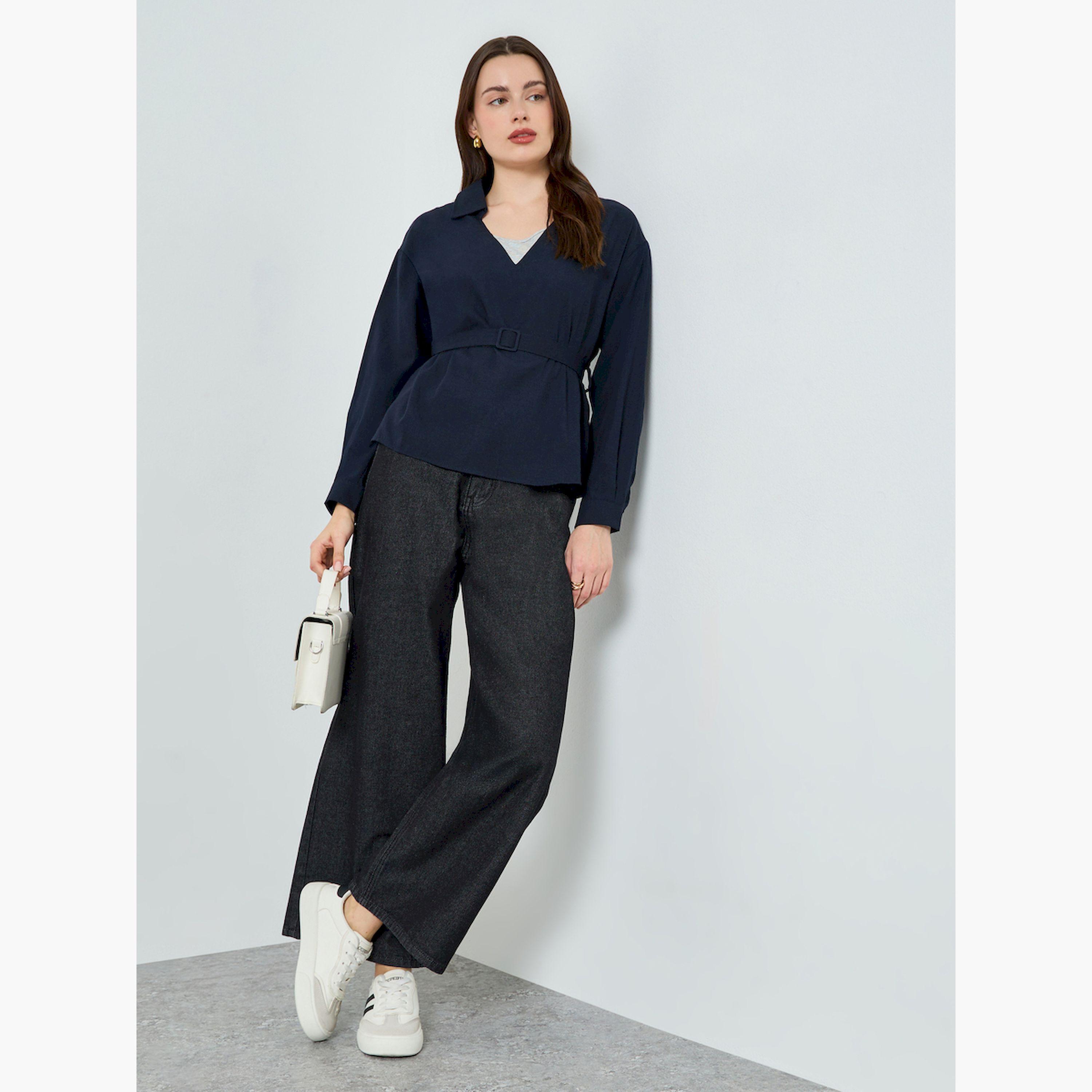 بلوزة بياقة مفتوحة وحزام-women-clothing-shirtsandblouses-blouses-image-2