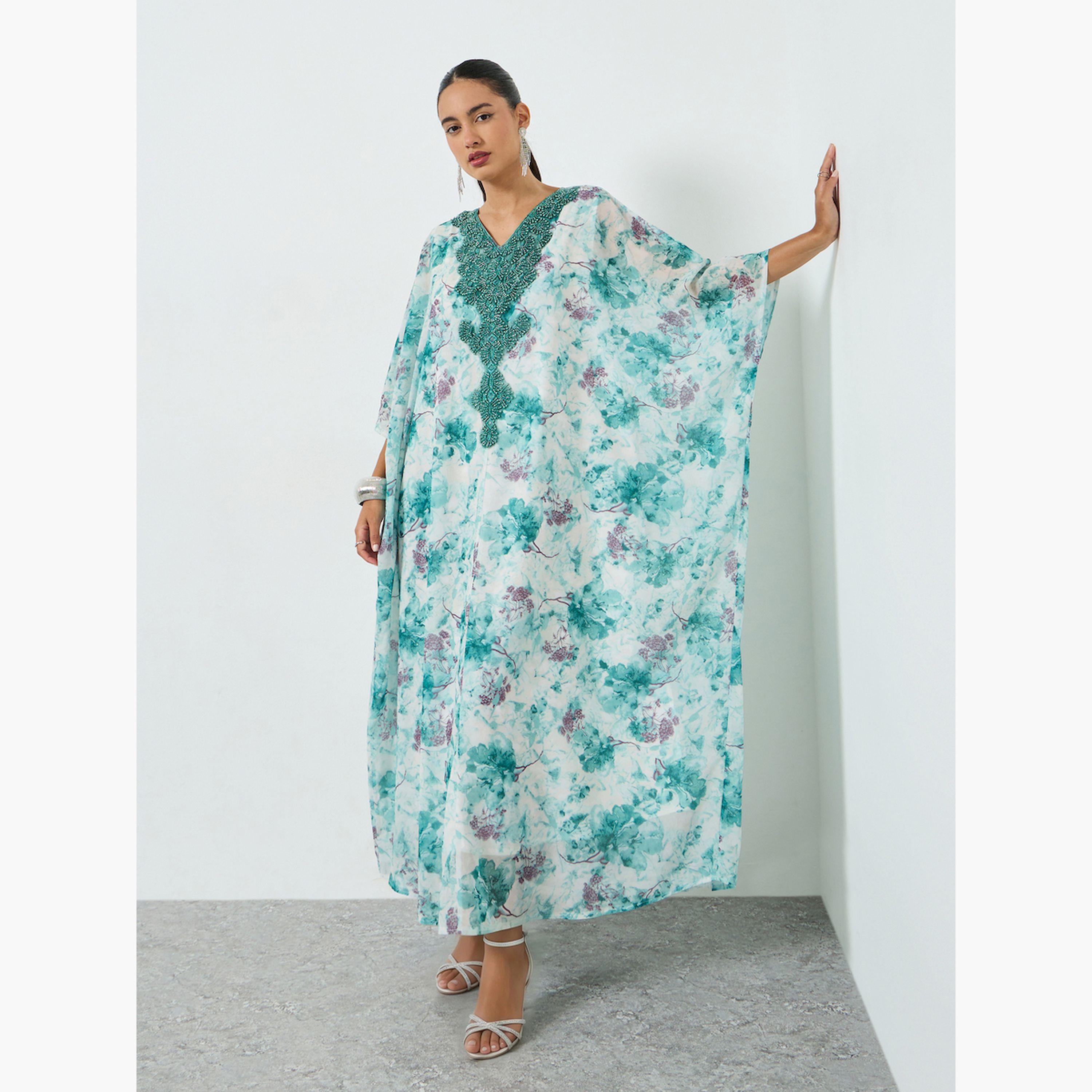 قفطان بياقة مُطرّزة وطبعة زهور-women-arabicclothing-kaftan-image-3