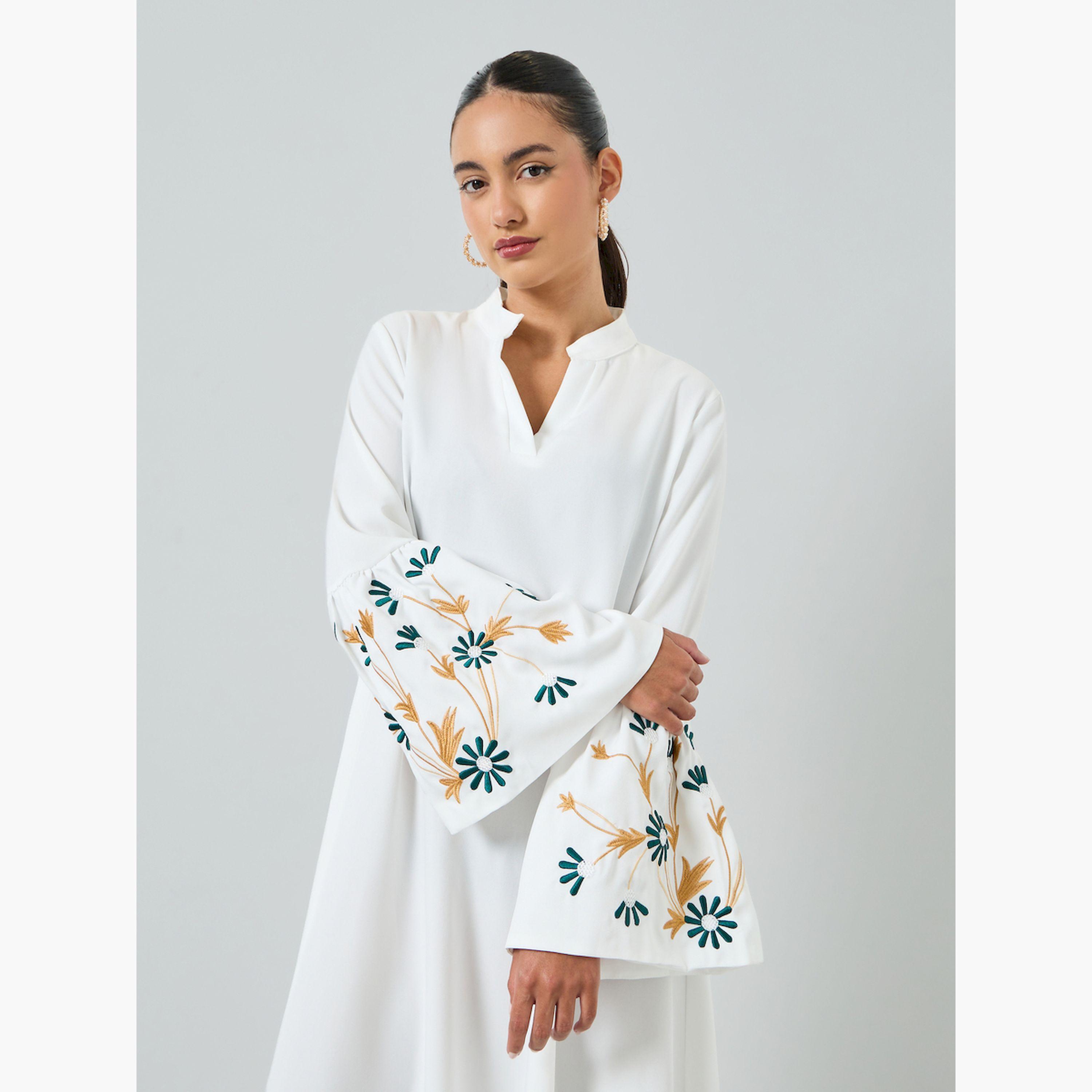 Styli White Embroidered Collared A-Line Jalabiya-women-arabicclothing-jalabiyas-image-2