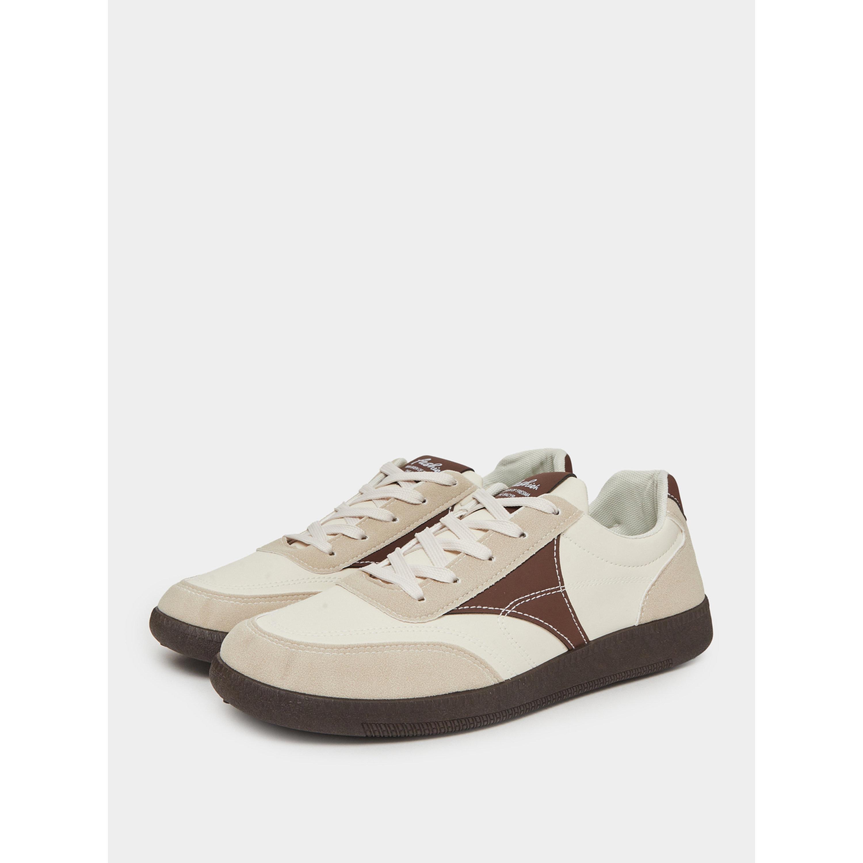 حذاء سنيكرز شمواه برباط وتفاصيل متباينة-men-shoes-sneakers-image-1