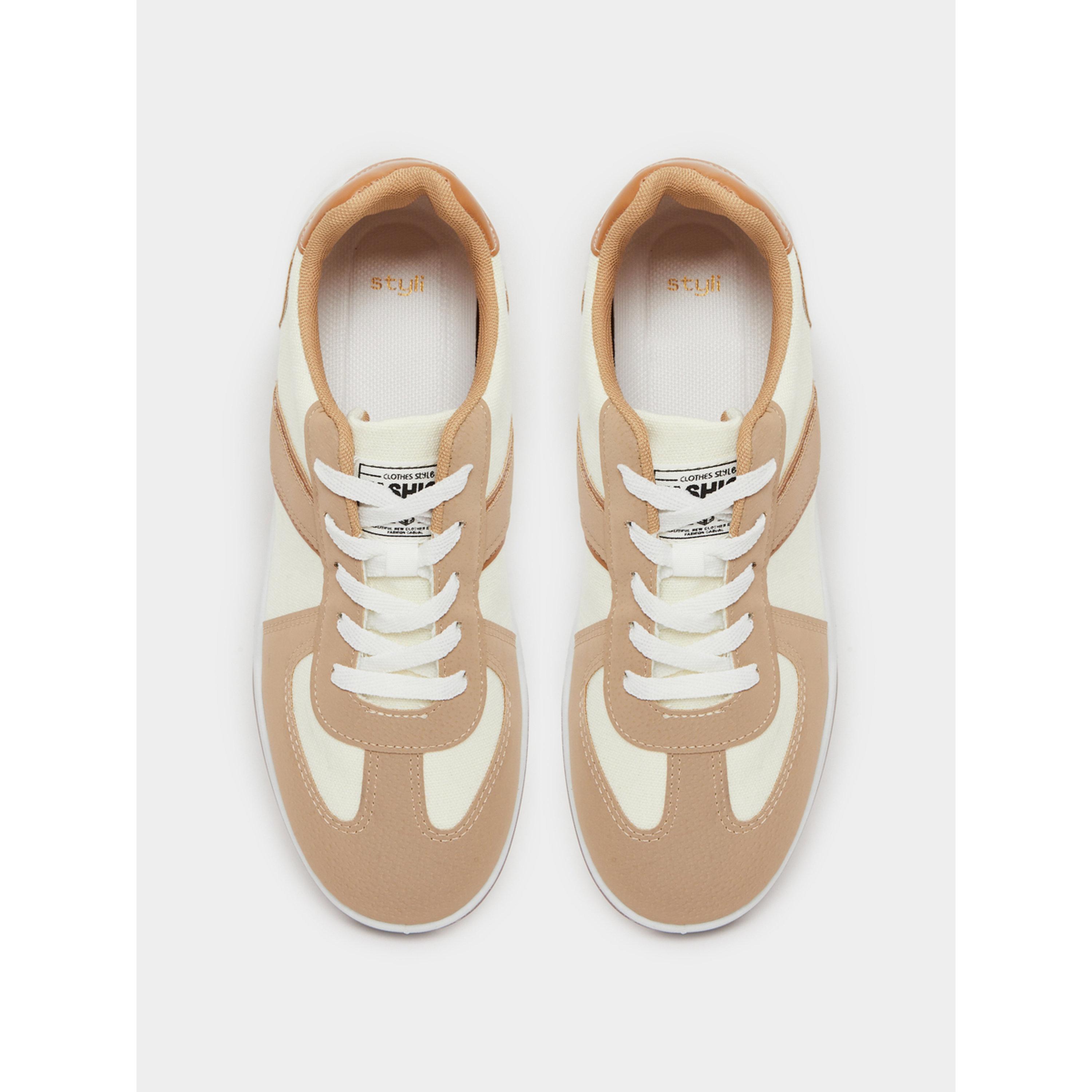 Styli Beige Contrast Panel Lace-Up Sneakers-men-shoes-sneakers-image-3