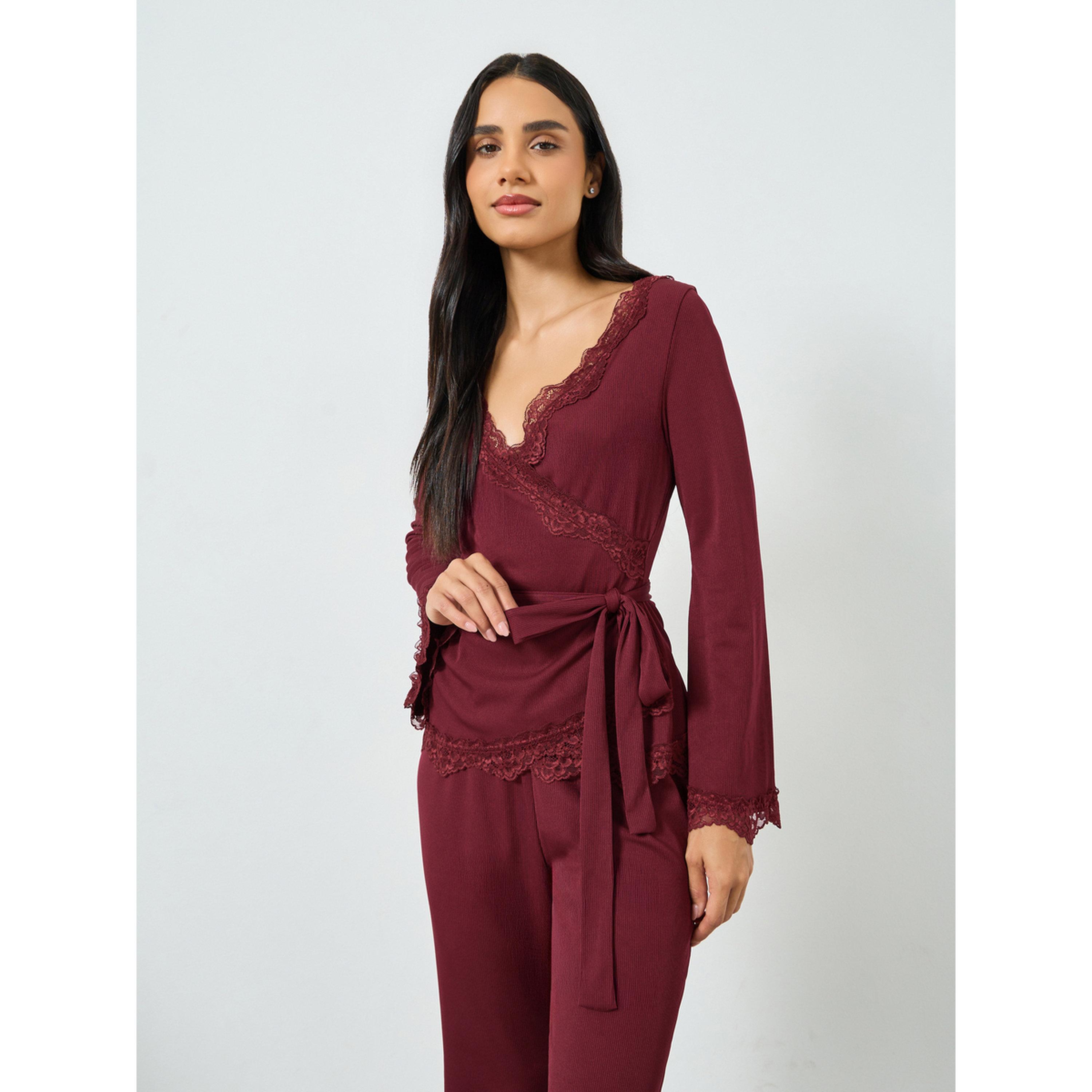 طقم بيجاما من بلوزة بتفاصيل دانتيل ورباط أمامي-women-clothing-nightwear-pyjamas-longsets-image-3