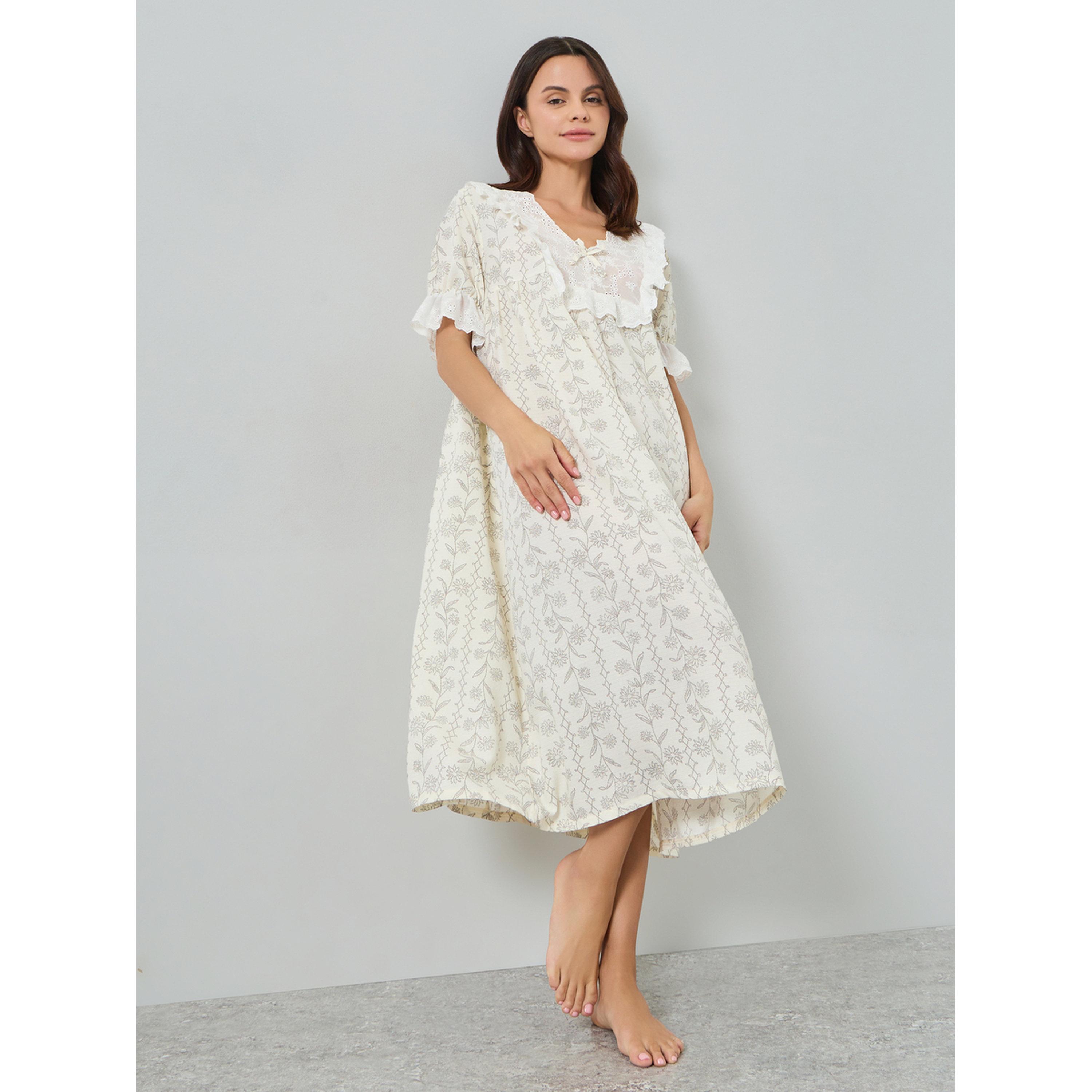قميص نوم ميدي بتفاصيل دانتيل وطبعة زهور-women-clothing-nightwear-nighties-image-2