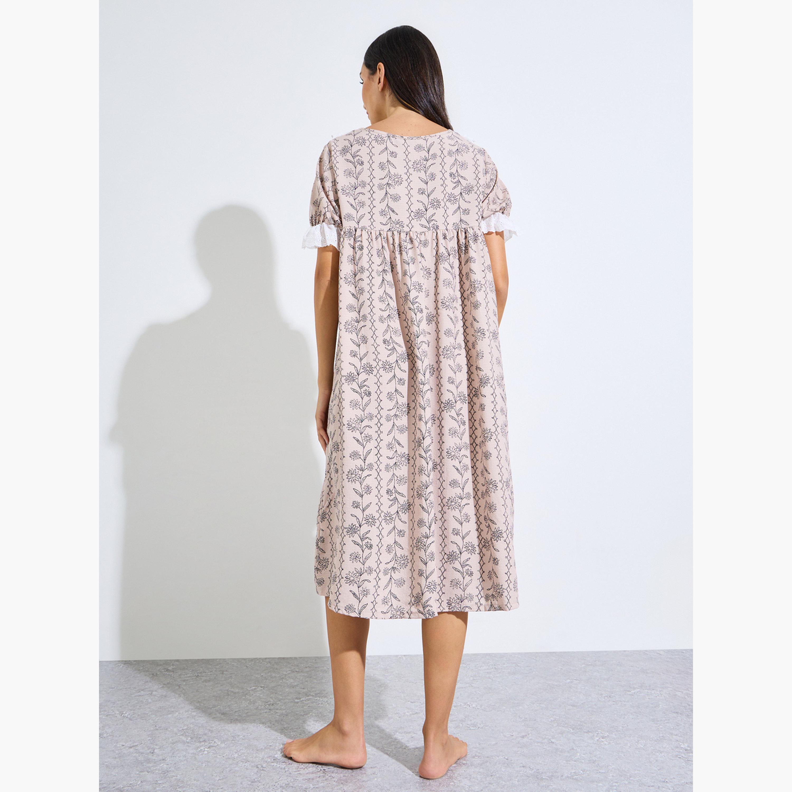قميص نوم بكشكشة وطبعة زهور خطية-women-clothing-nightwear-nighties-image-5