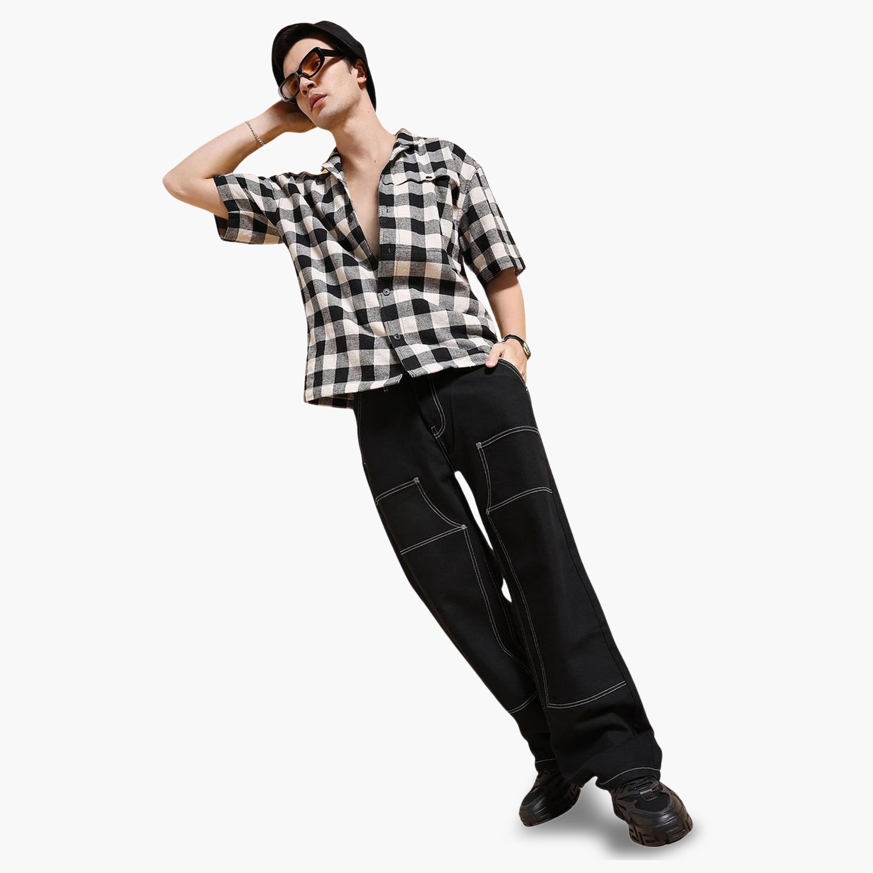 جينز بقصة فضفاضة سادة-men-clothing-bottoms-jeans-image-2