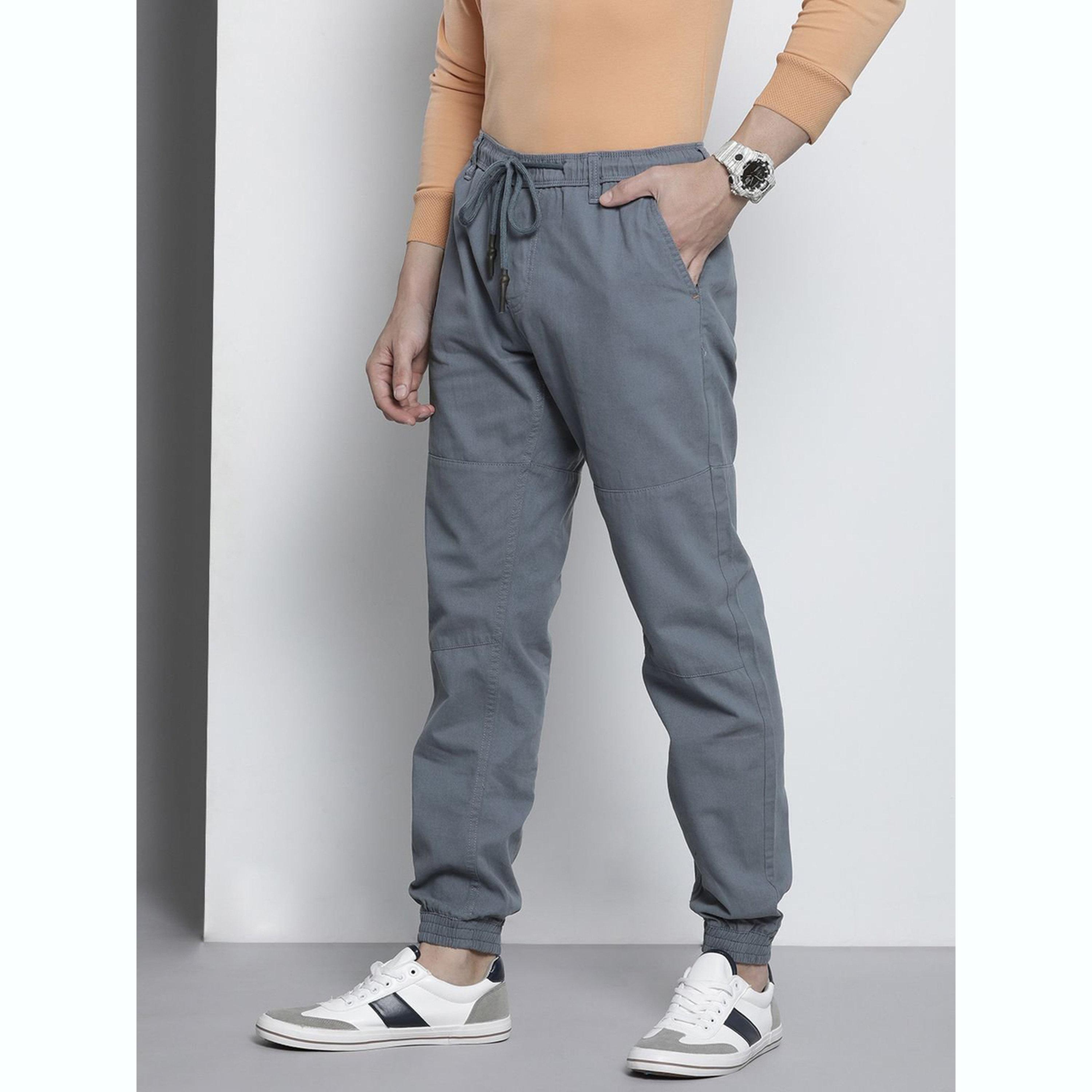 جينز جوغر بقصة ضيقة وحواف مطاطية-men-clothing-bottoms-jeans-image-5