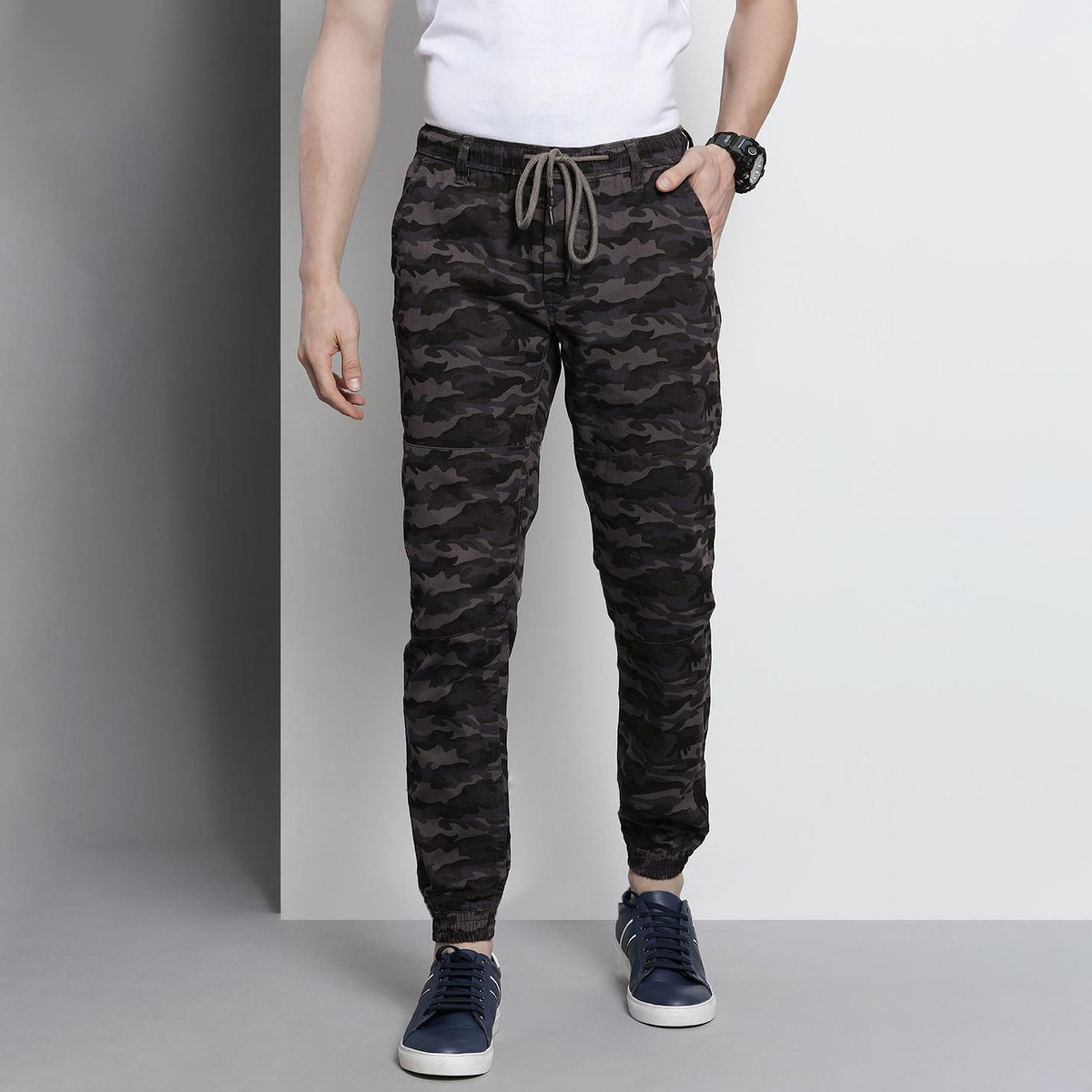جوغر بطبعة تمويه وقصة ضيقة للرجال-men-clothing-bottoms-joggers-image-1