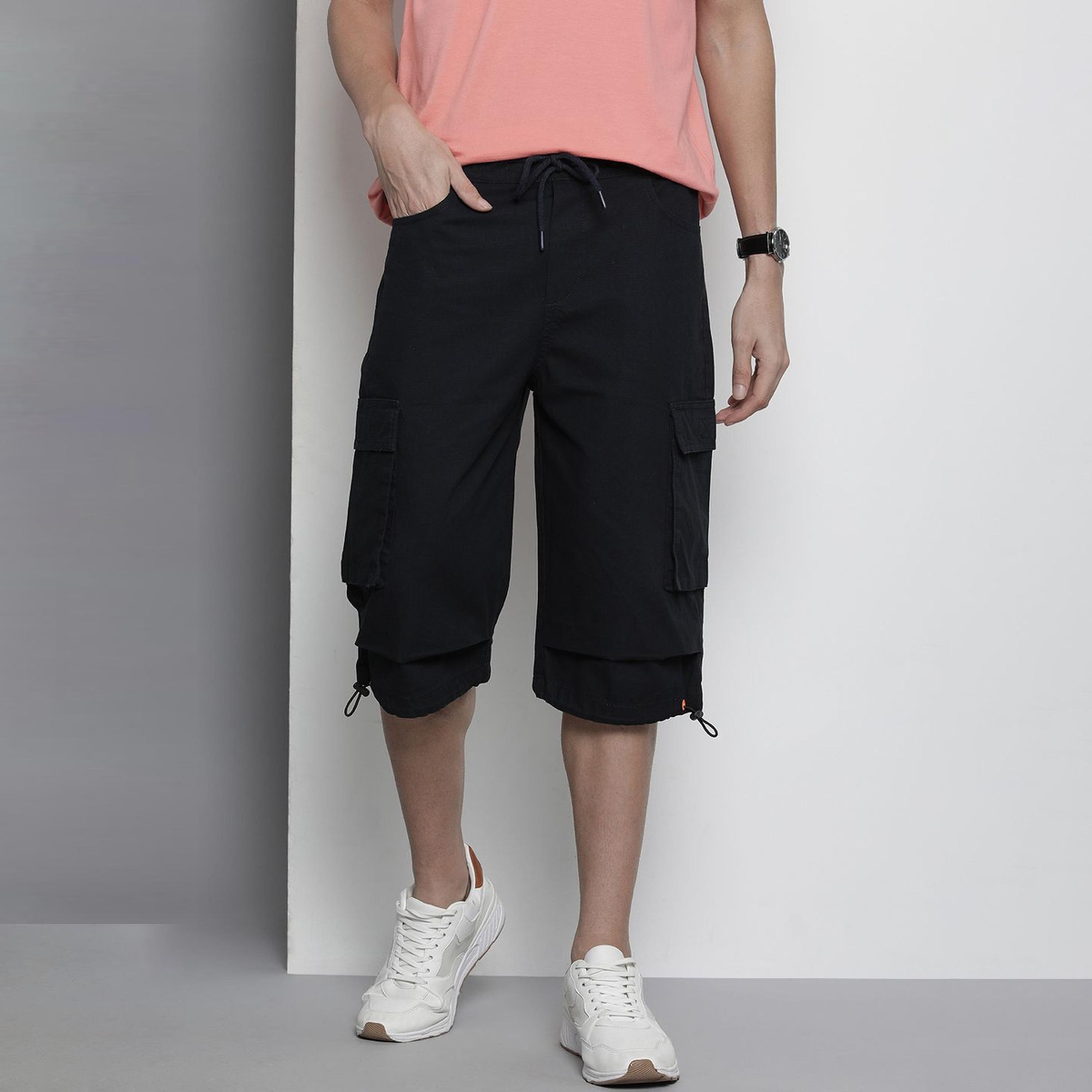 شورت كارغو سادة بقصة مريحة للرجال-men-clothing-bottoms-shorts-image-1