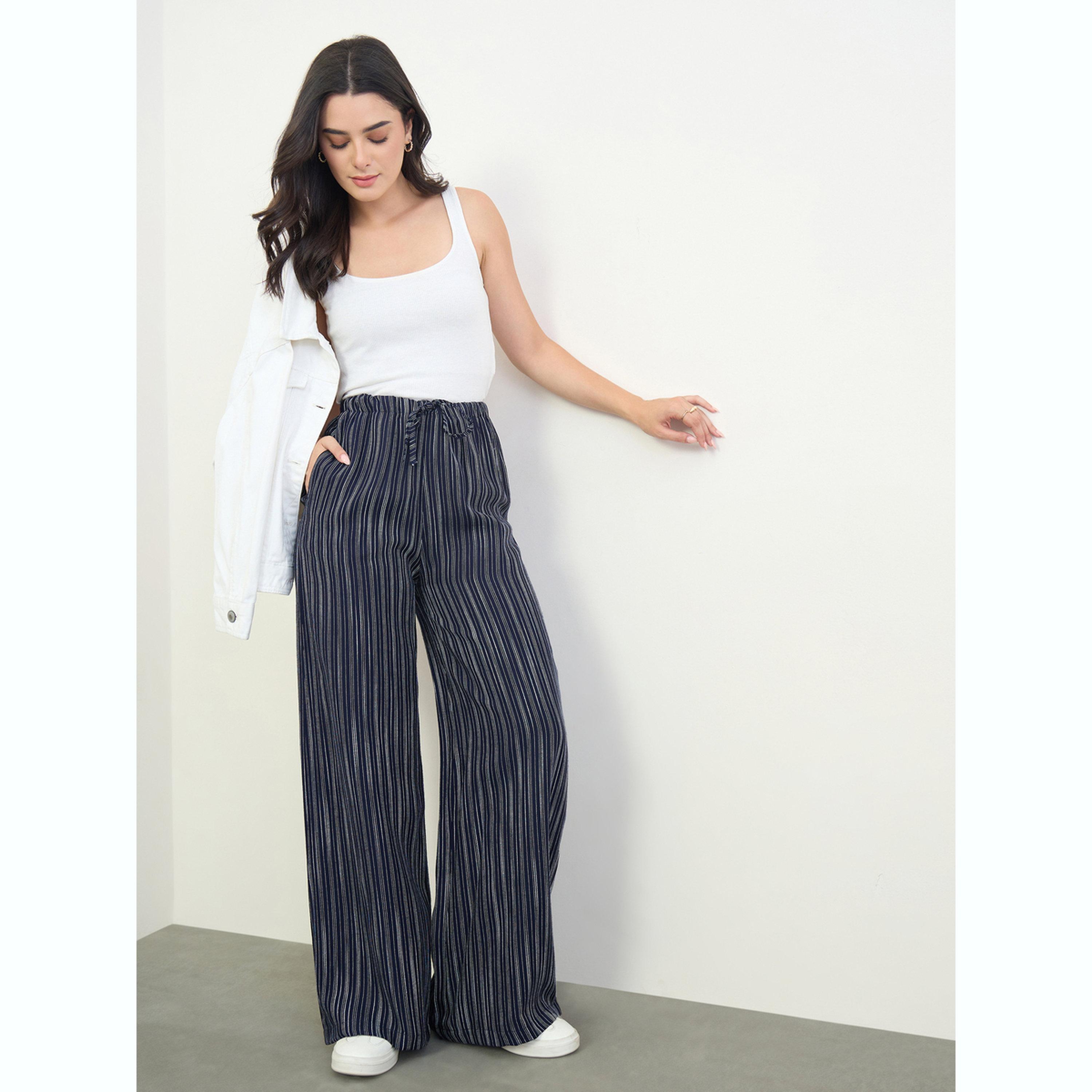 بنطال مخطط بأرجل واسعة ورباط خصر-women-clothing-bottoms-joggers-image-2