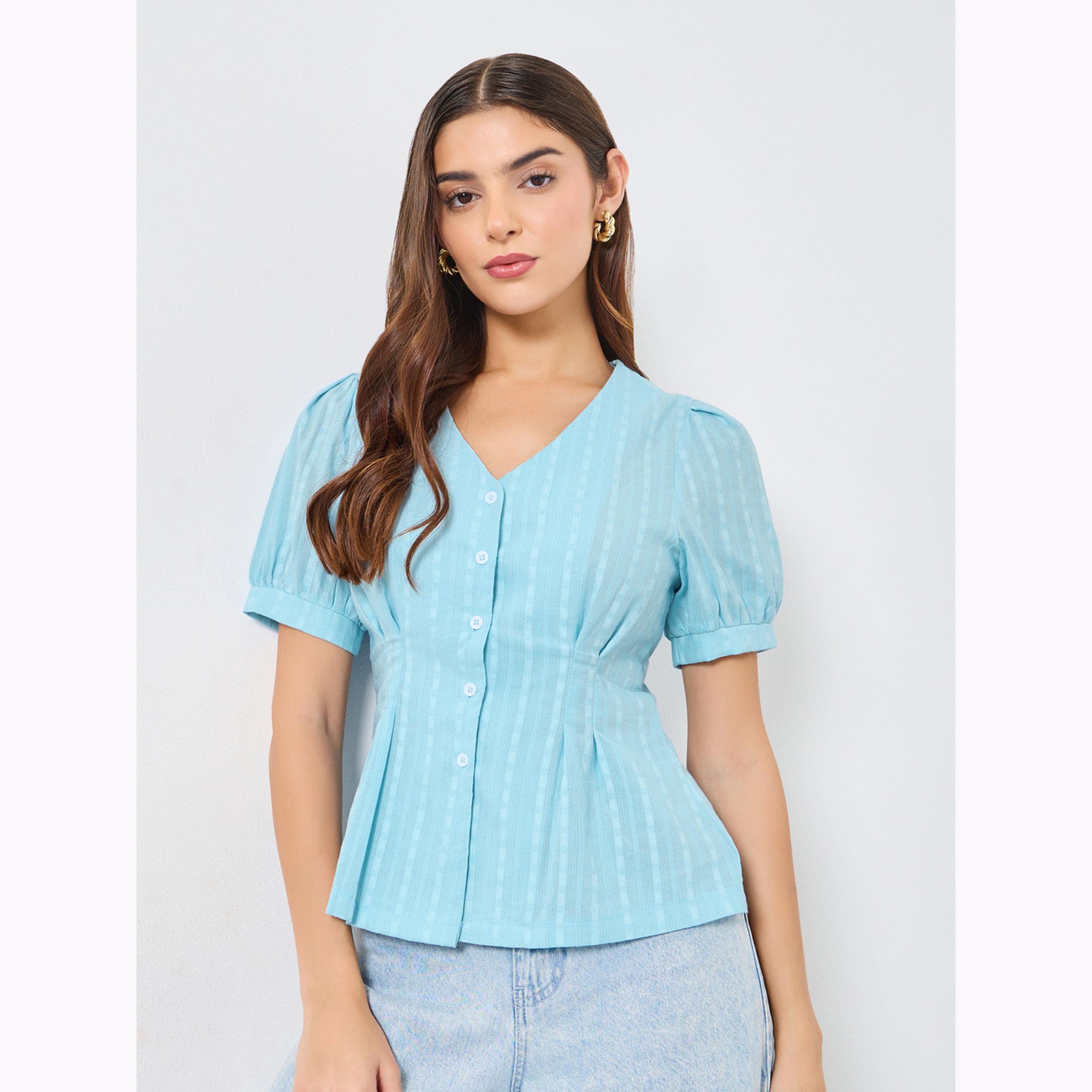 بلوزة بأزرار وأكمام منفوخة وتفاصيل بارزة الملمس-women-clothing-shirtsandblouses-blouses-image-5
