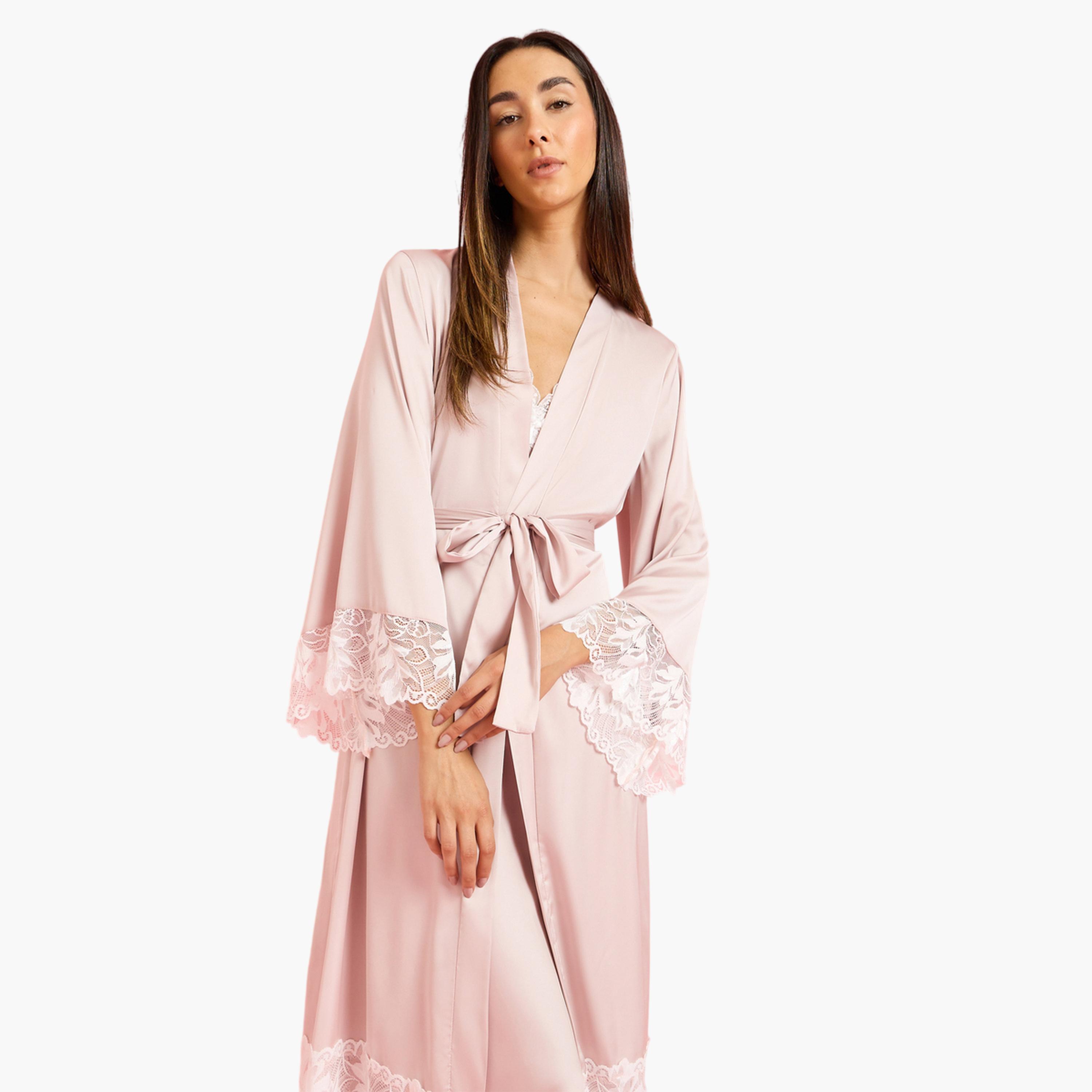 مجموعة من قميص نوم بحمالات ودانتيل مع روب-women-clothing-nightwear-robes-image-5