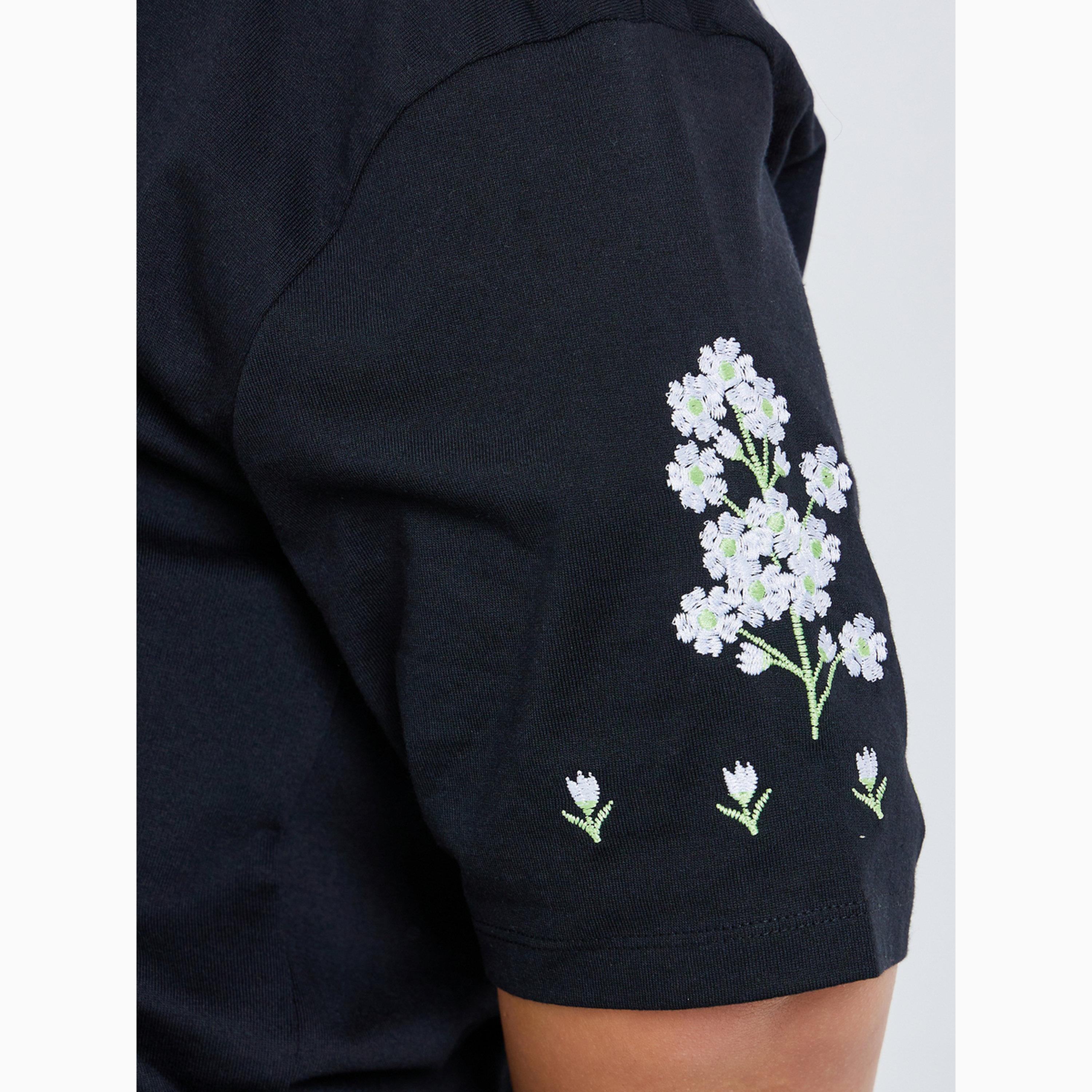Styli Plus Size 100% Cotton Embroidered T-Shirt-women-clothing-tshirts-image-4