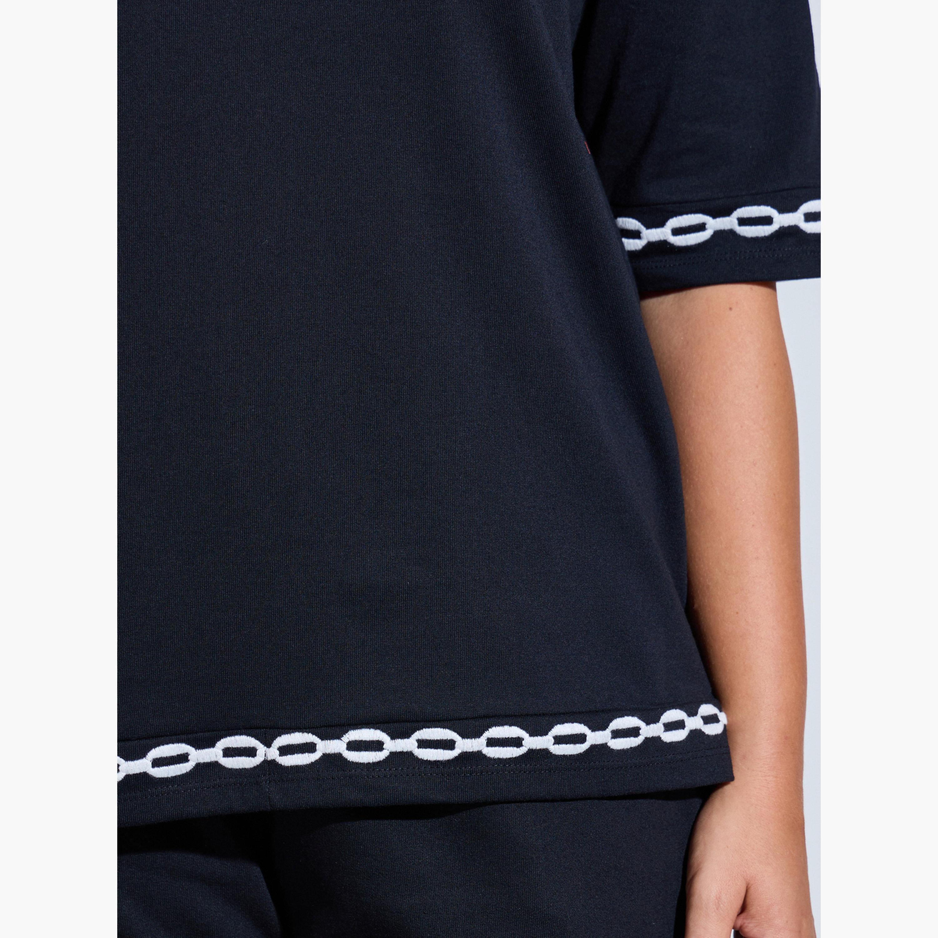 تيشيرت مقاس كبير بتطريز متباين-women-clothing-plussize-tshirts-image-5