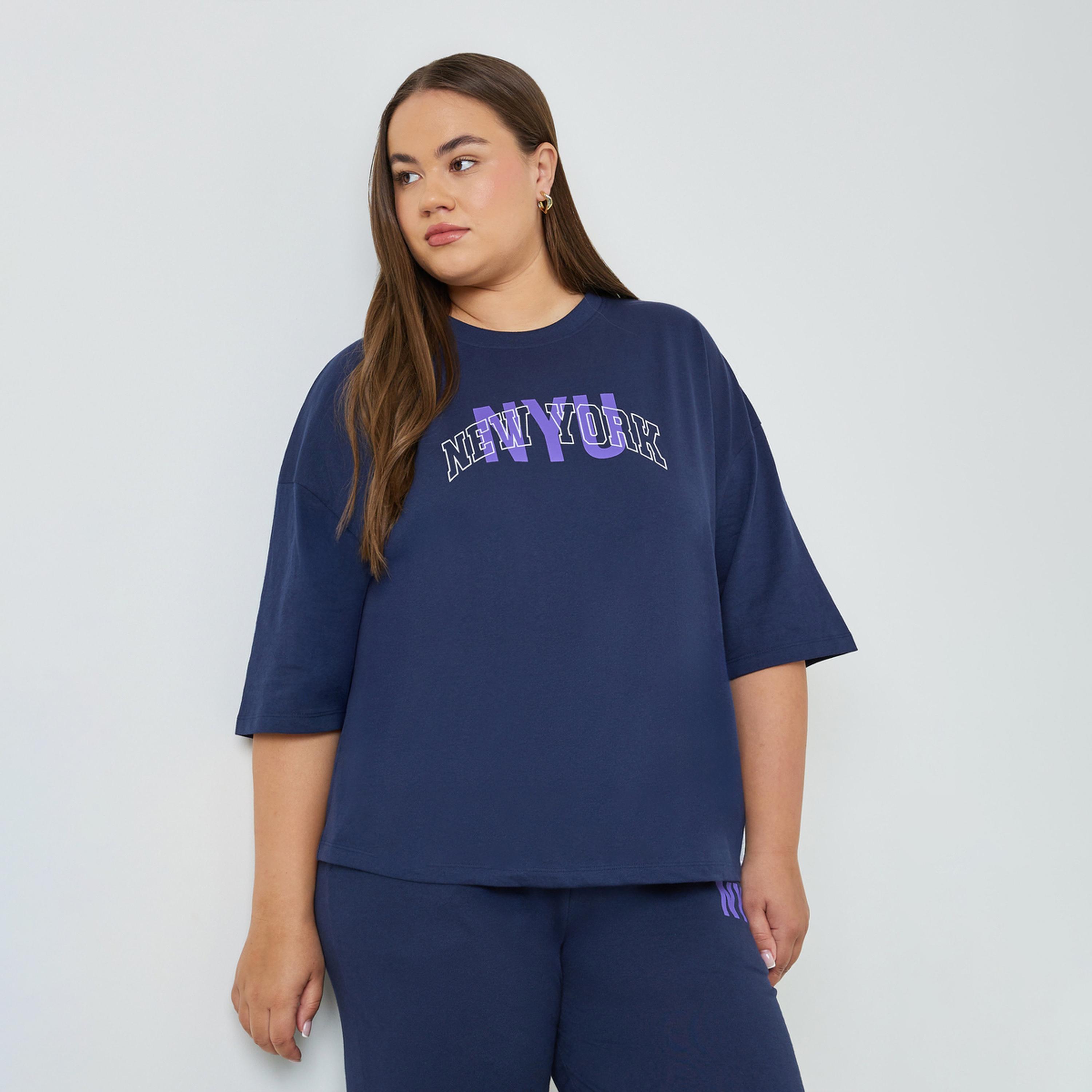 تي شيرت قطني أزرق كحلي بمقاس كبير-women-clothing-tshirts-image-1