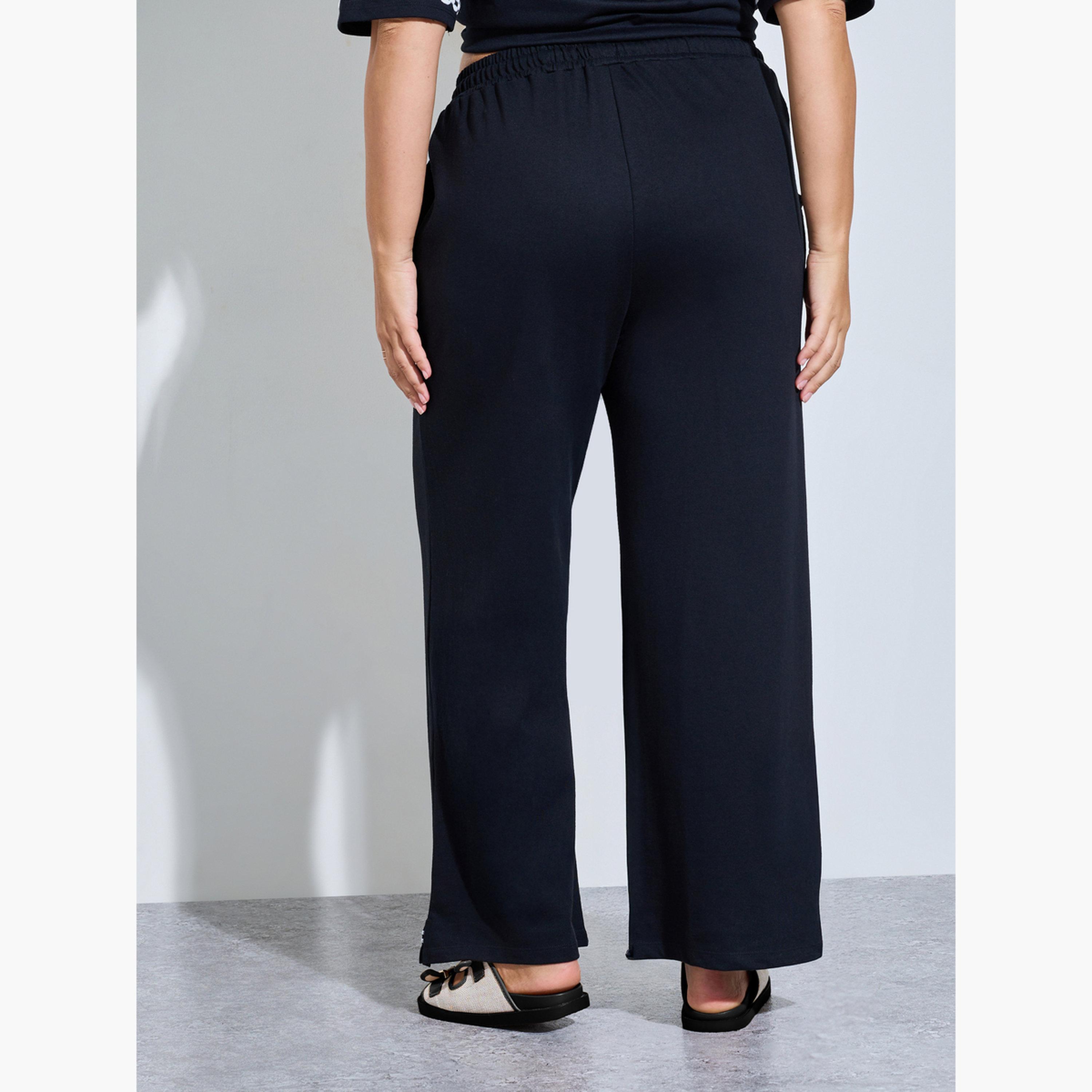 جوغر بأرجل واسعة ومقاس كبير بتطريز متباين-women-clothing-plussize-joggers-image-5