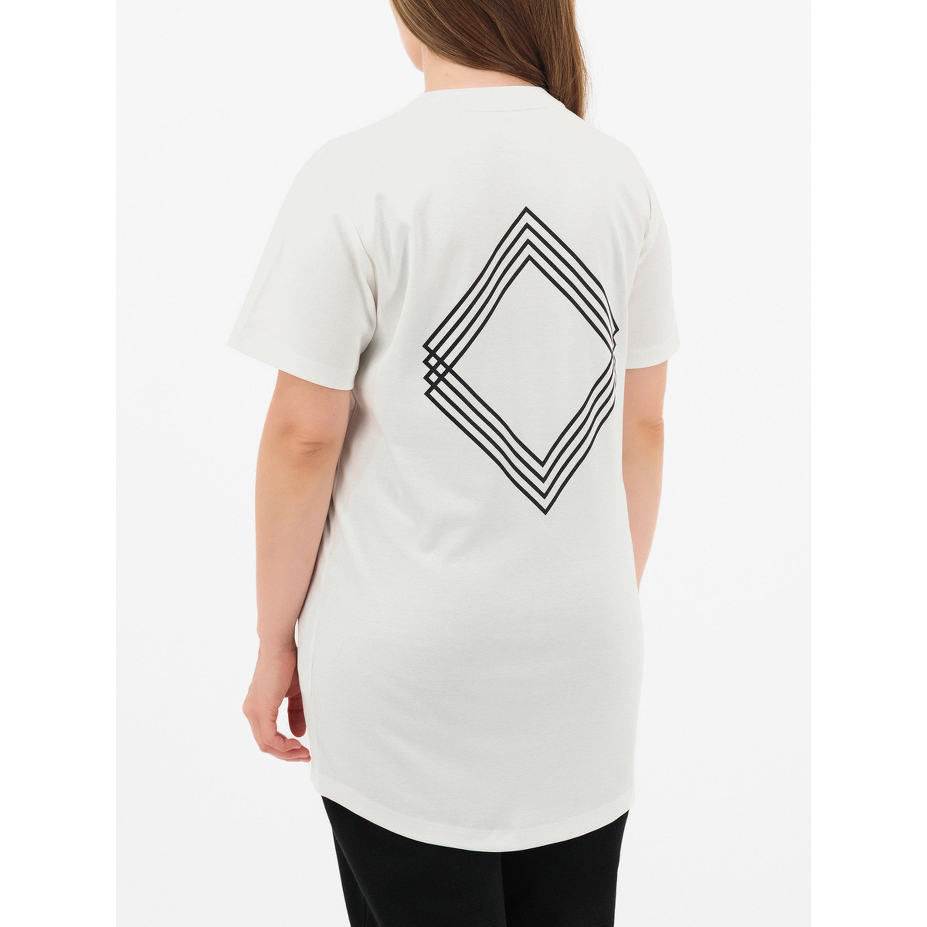 Unidentity Clothing X Styli Gem Regular Fit Longline T-Shirt-women-clothing-tshirts-image-5