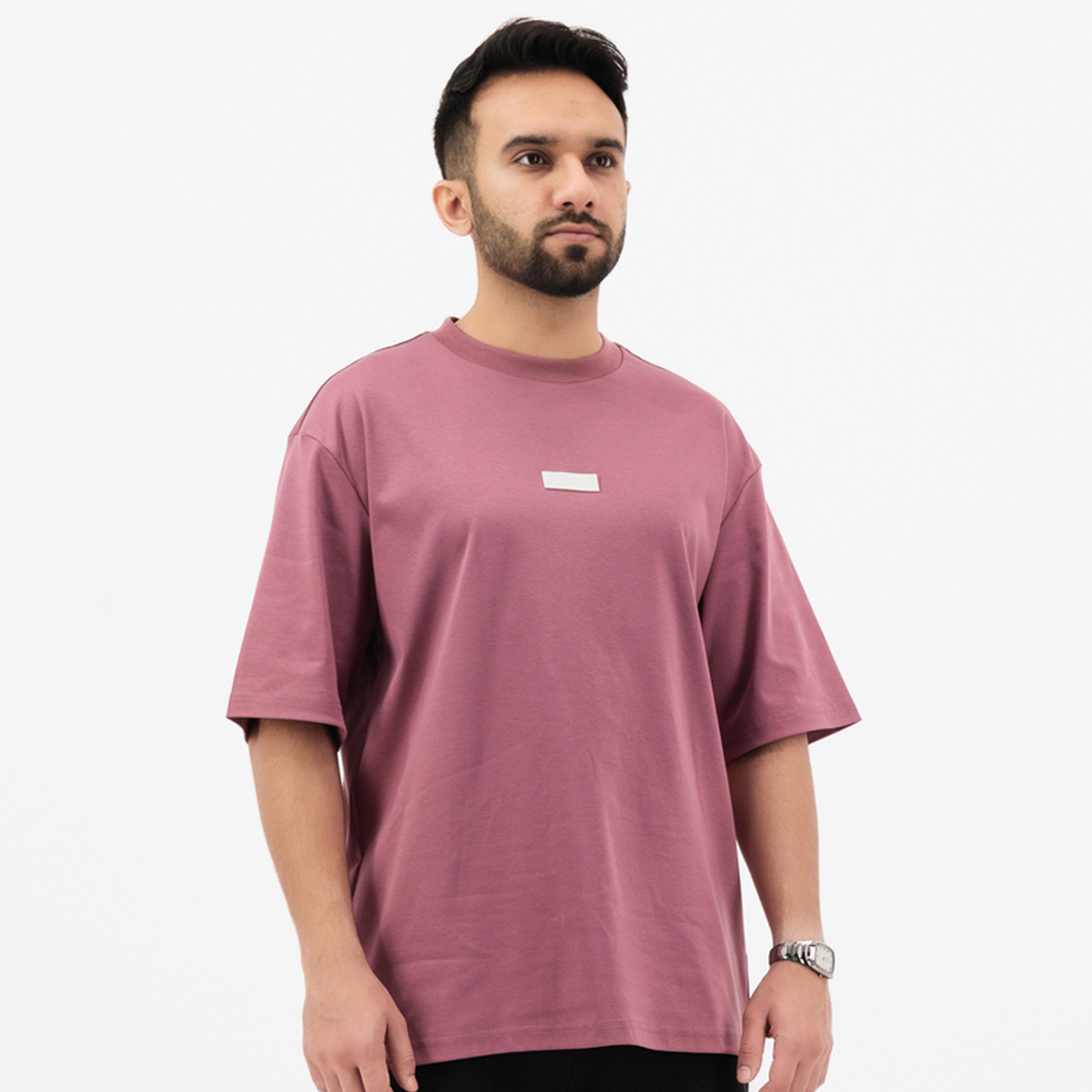 تيشيرت واسع بطبعة جرافيك للرجال-men-clothing-tshirtsandpolos-tshirts-image-1