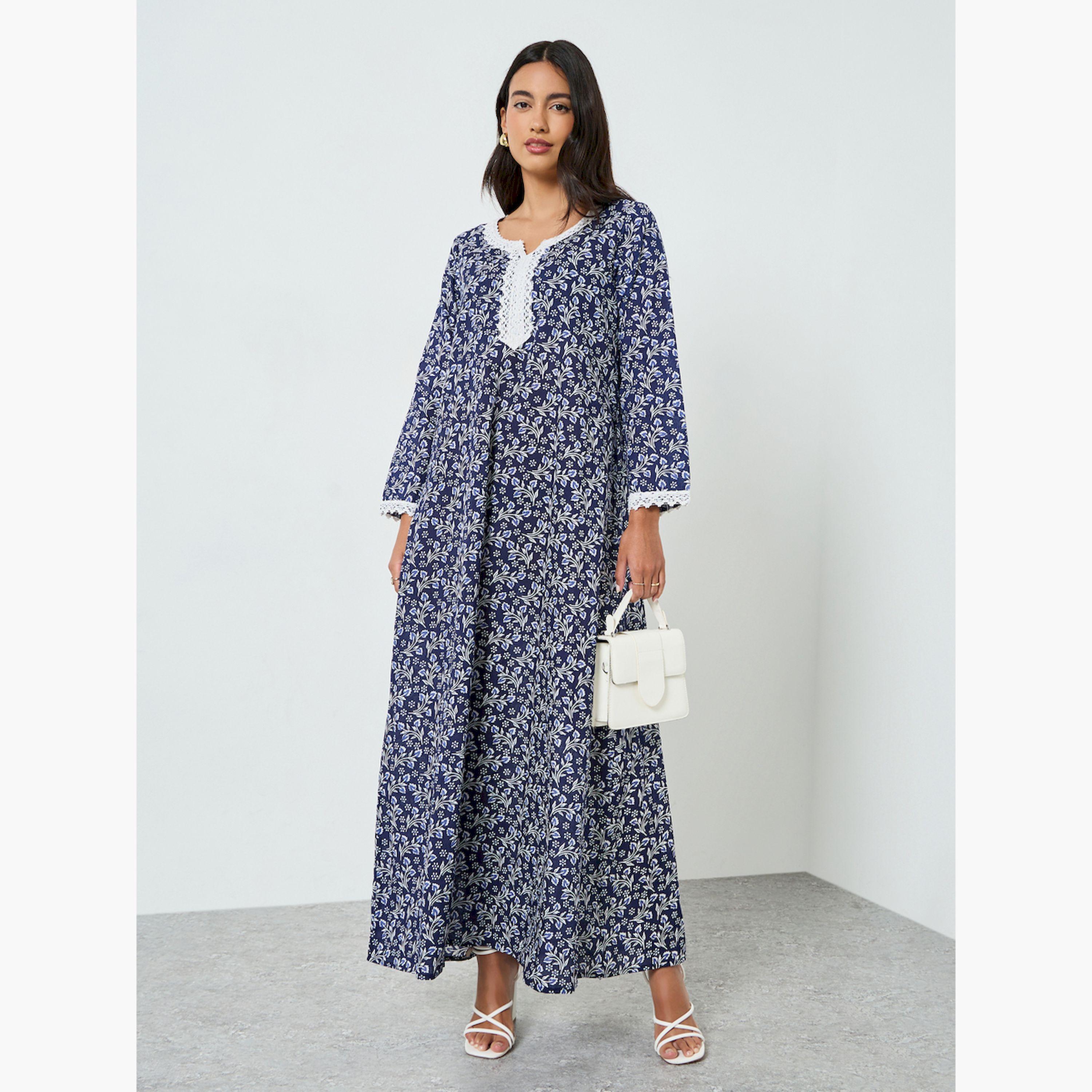 جلابية بحافة واسعة وطبعة زهور مع تفاصيل دانتيل-women-arabicclothing-jalabiyas-image-1