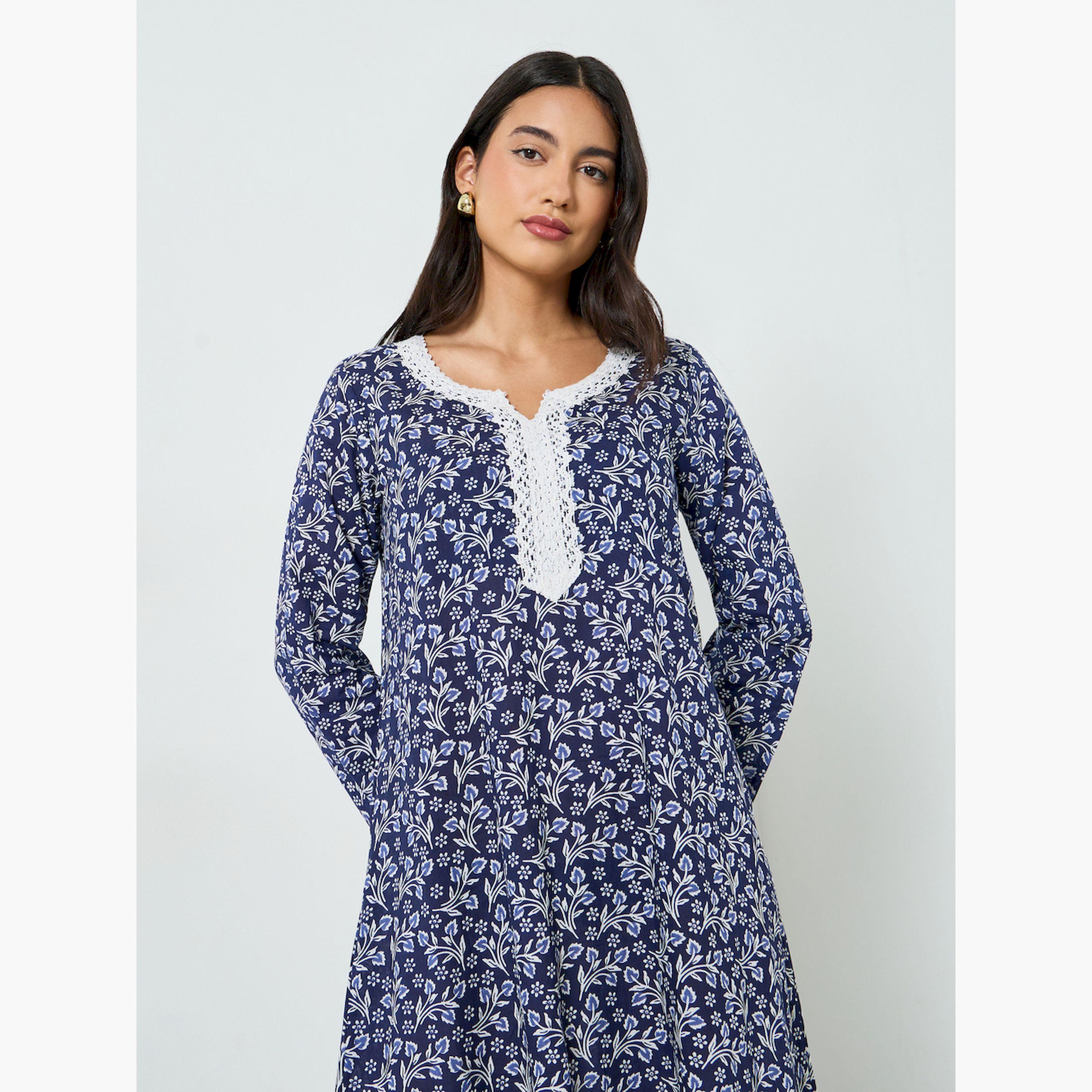جلابية بحافة واسعة وطبعة زهور مع تفاصيل دانتيل-women-arabicclothing-jalabiyas-image-2