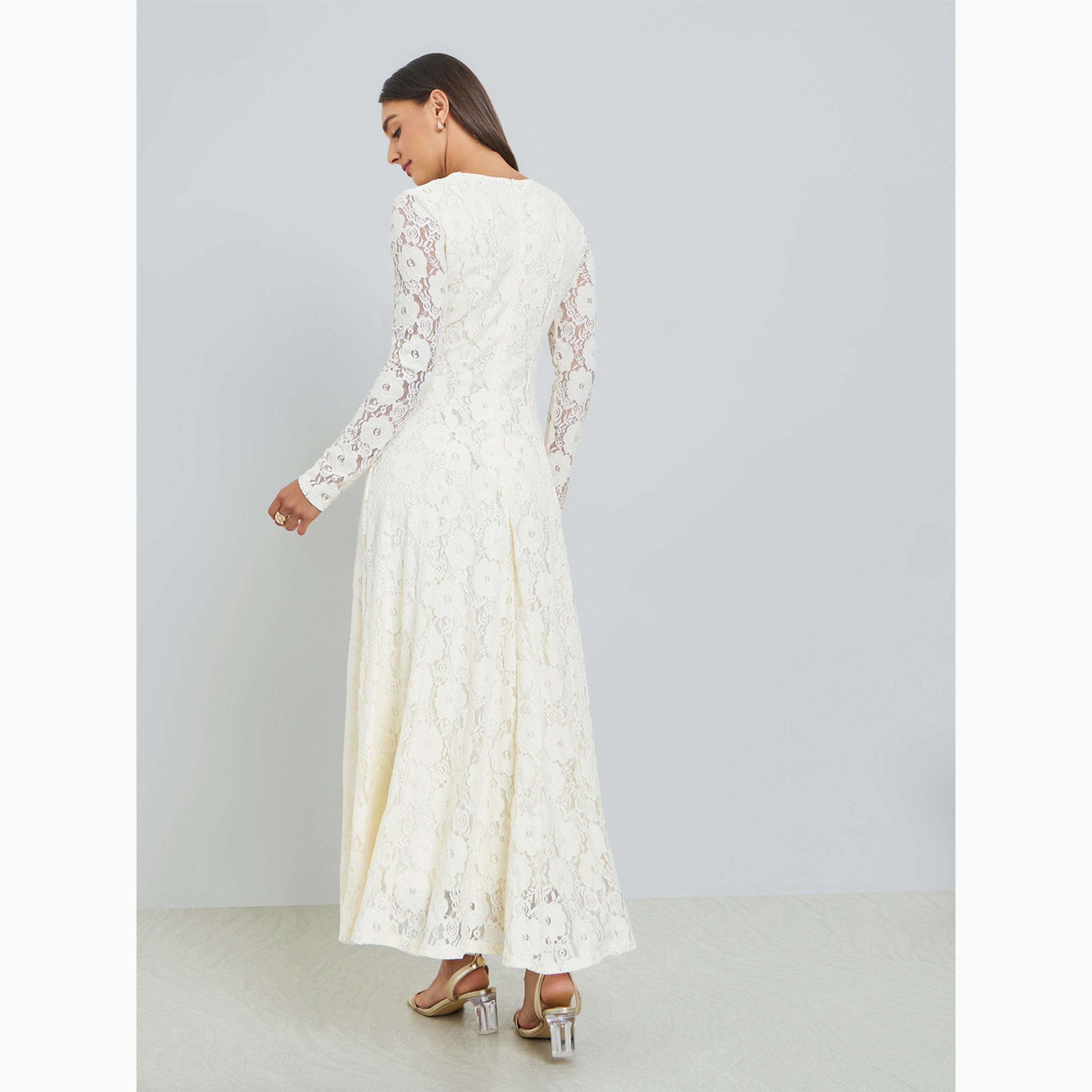فستان طويل بحافة واسعة وزهور دانتيل-women-clothing-dresses-image-5