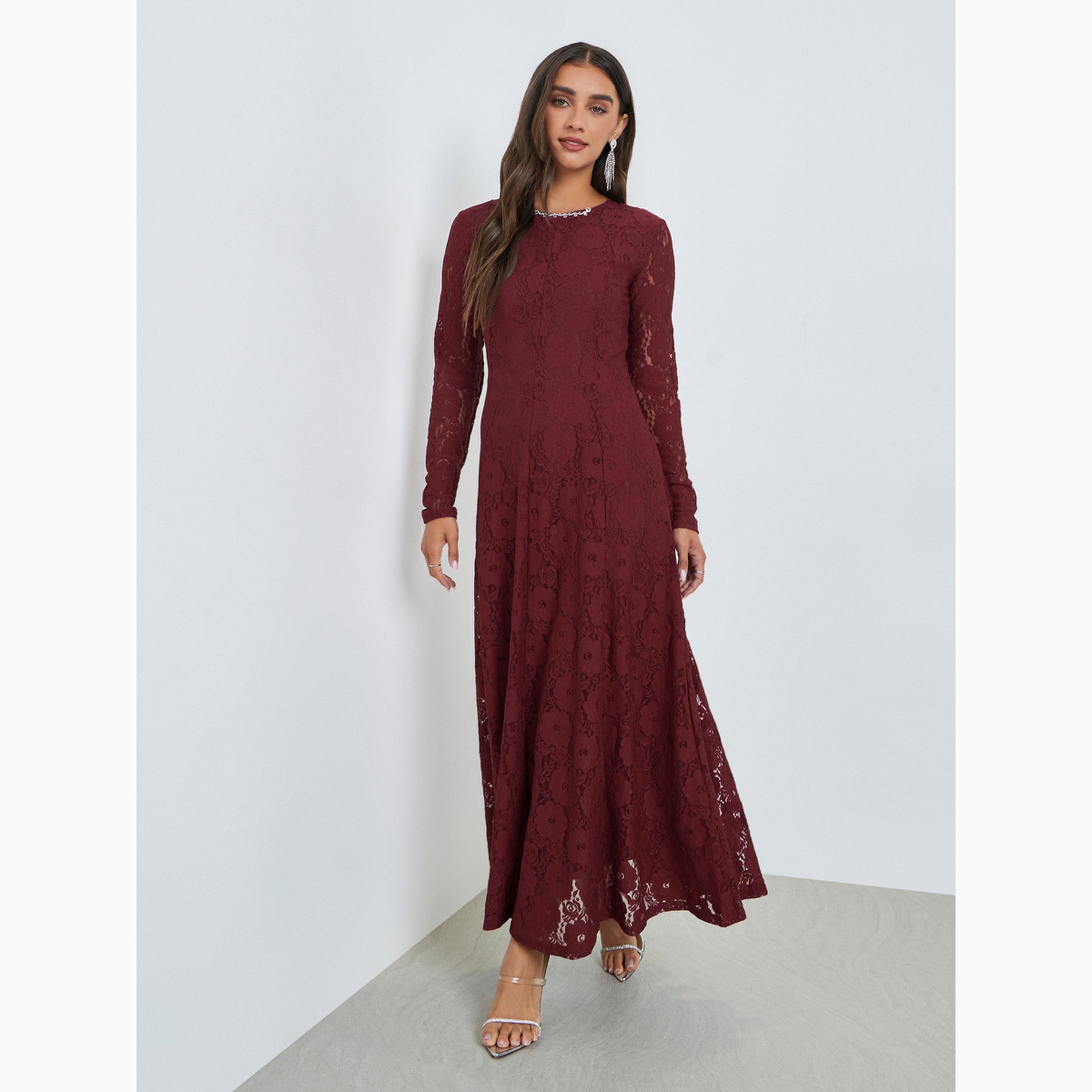 فستان طويل بحافة واسعة وتفاصيل دانتيل-women-clothing-dresses-image-1