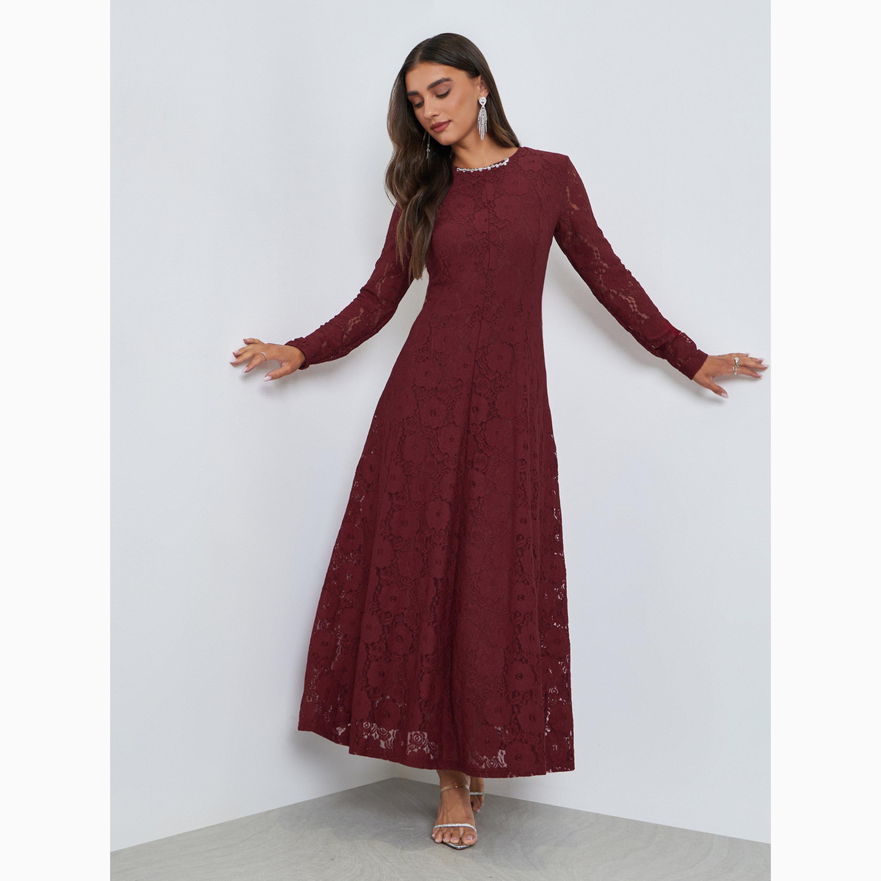 فستان طويل بحافة واسعة وتفاصيل دانتيل-women-clothing-dresses-image-3